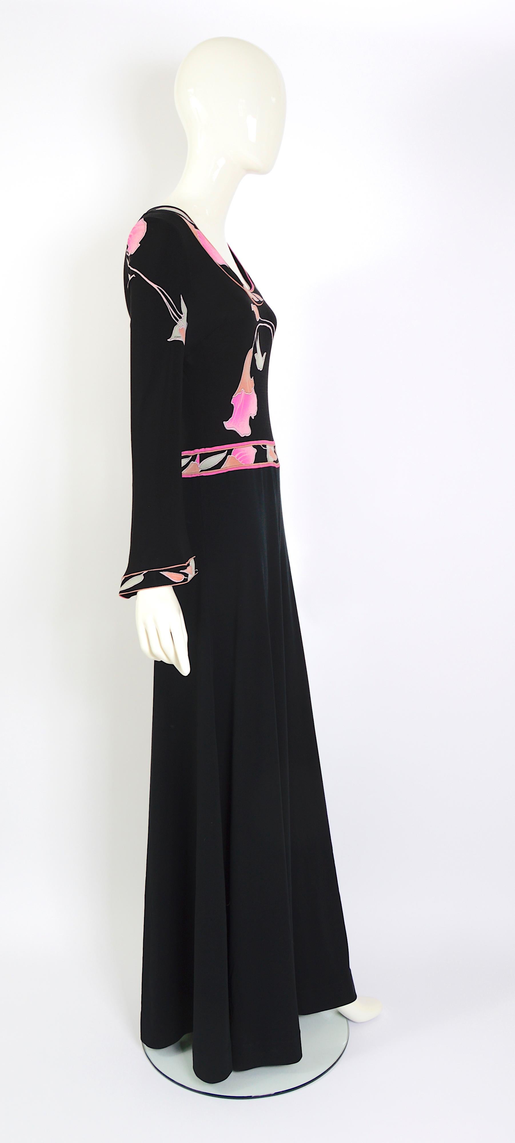 Leonard of Paris vintage des années 1970 signé 100% soie jersey imprimé floral robe maxi en vente 2