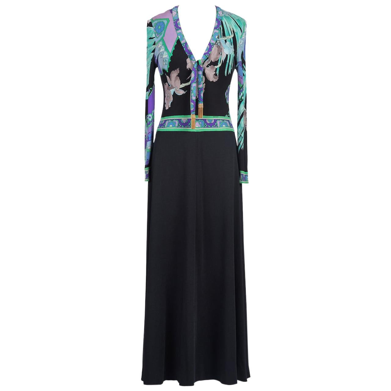 LEONARD Paris Maxivestido de seda con cuello de corbata y estampado floral negro, aguamarina y morado, años 70 en venta