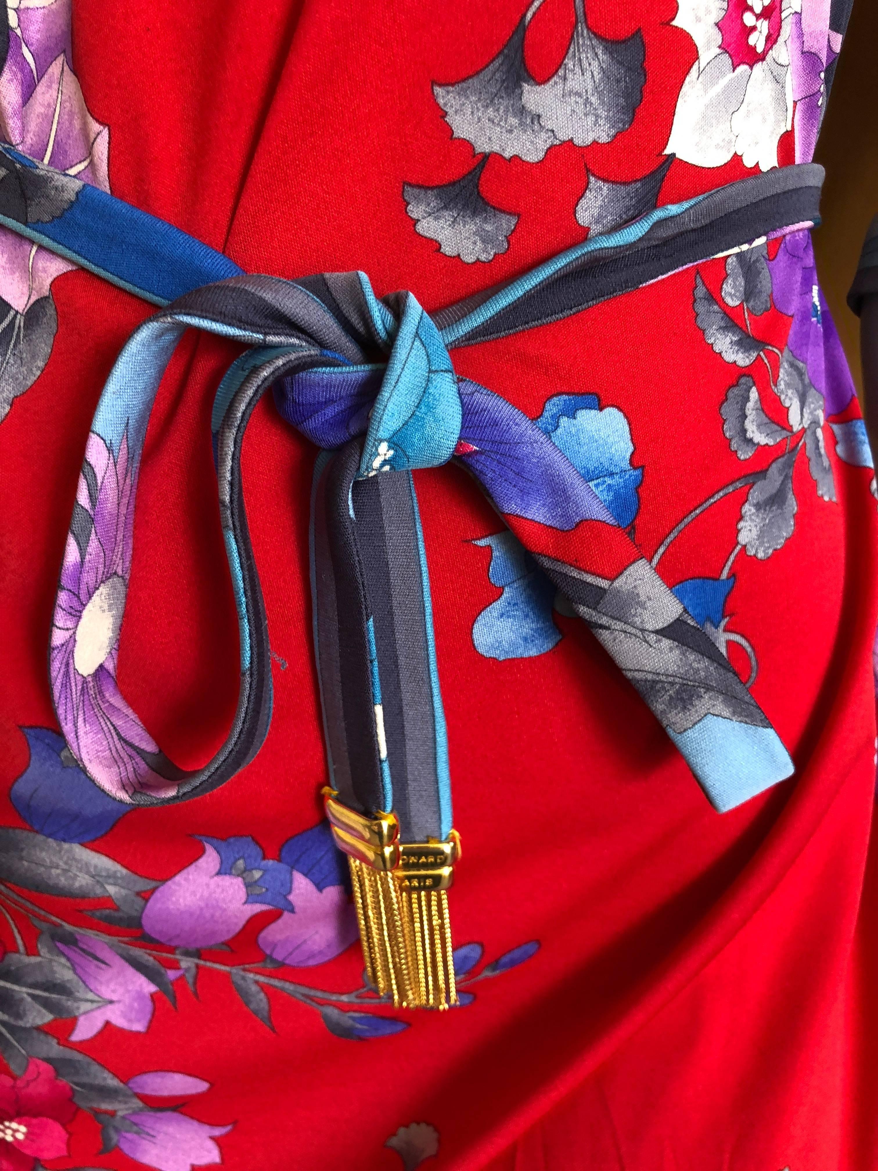 Leonard Paris Floral Silk Jersey Poet Sleeve Dress with Belt, 1970s  For Sale 3