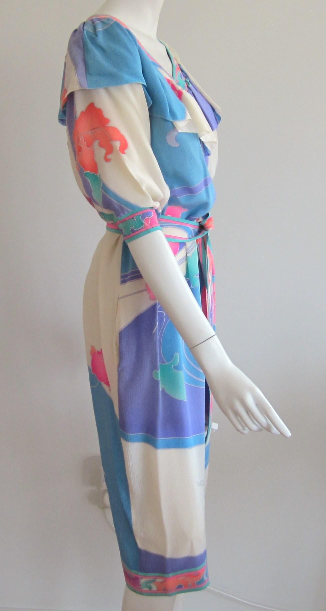 Gray Leonard Paris Floral Print Shift Style Dress Made in France 1980s For Sale