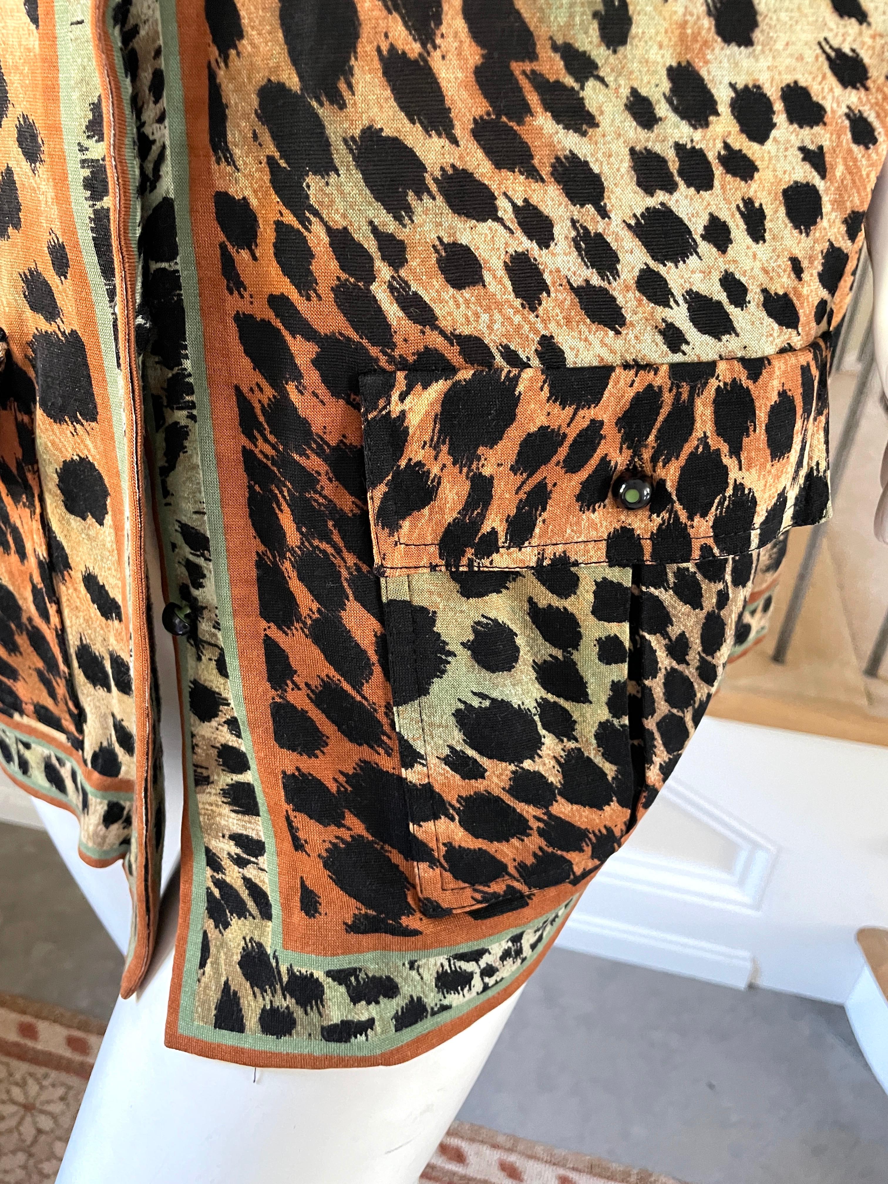 Leonard Paris  Leopard Print Jersey Vintage Buttoned Jacket For Sale 2