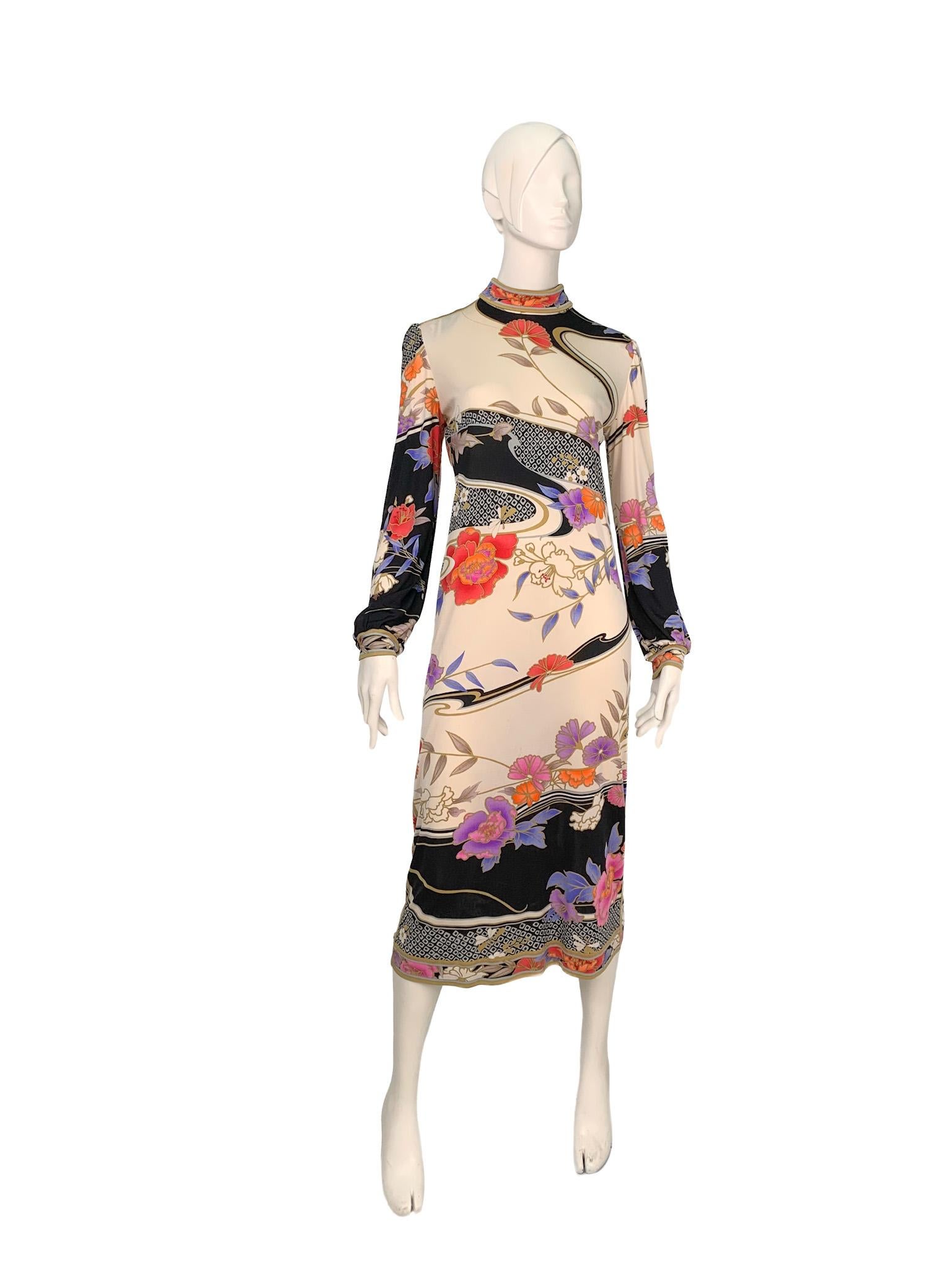 Leonard Paris printed dress in 100% mikado silk jersey. 11