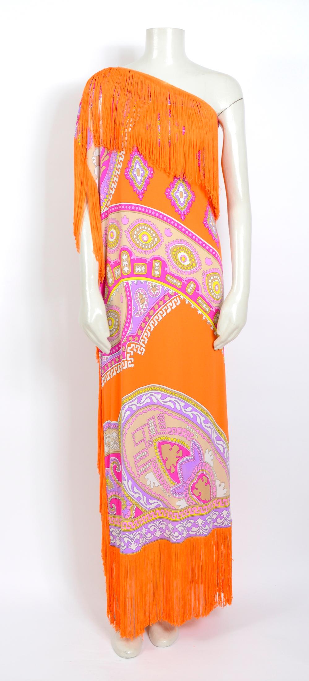This Leonard Paris 1970s vintage silk jersey printed extra-large fringed square scarf is just a few stitches away from being the most fabulous dress. 
No fading or other damage to the print.  
Measurement: 45inch/114cm by 48inch/122cm
