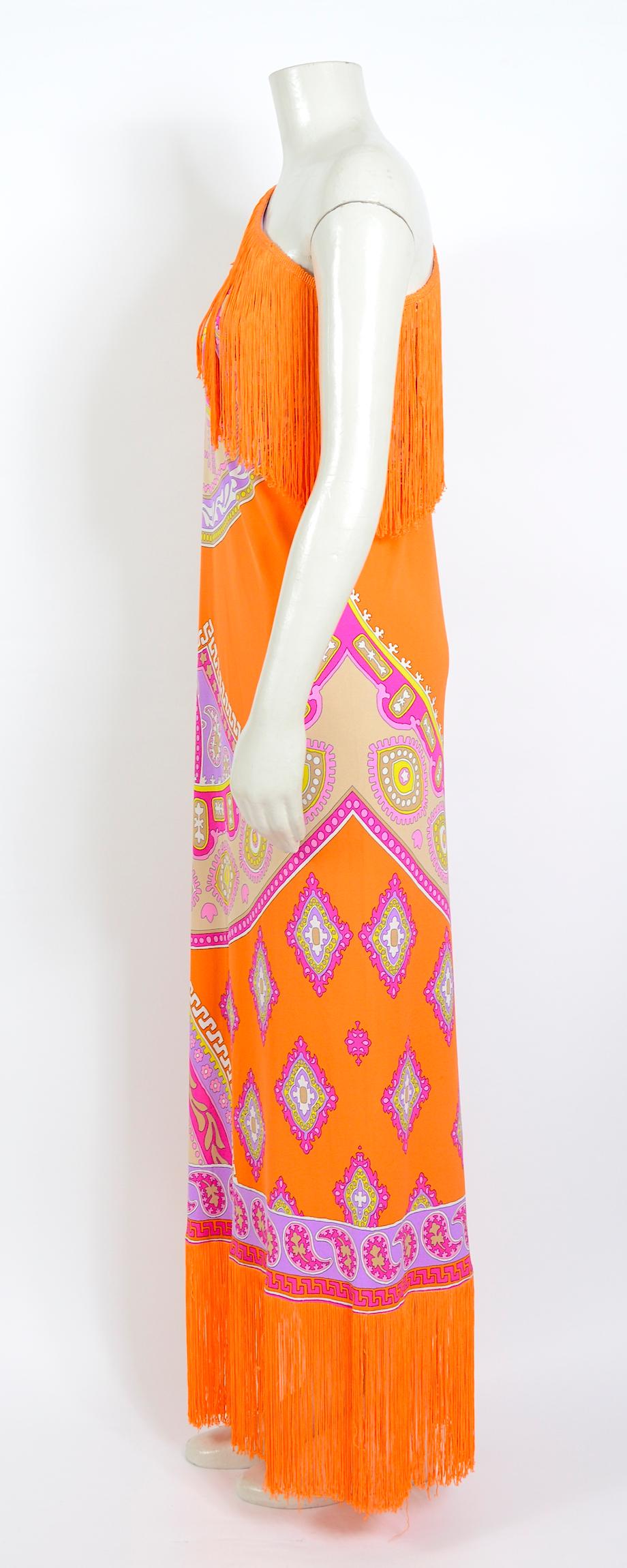 Women's Leonard Paris vintage 1970s extra large silk jersey printed fringed scarf For Sale