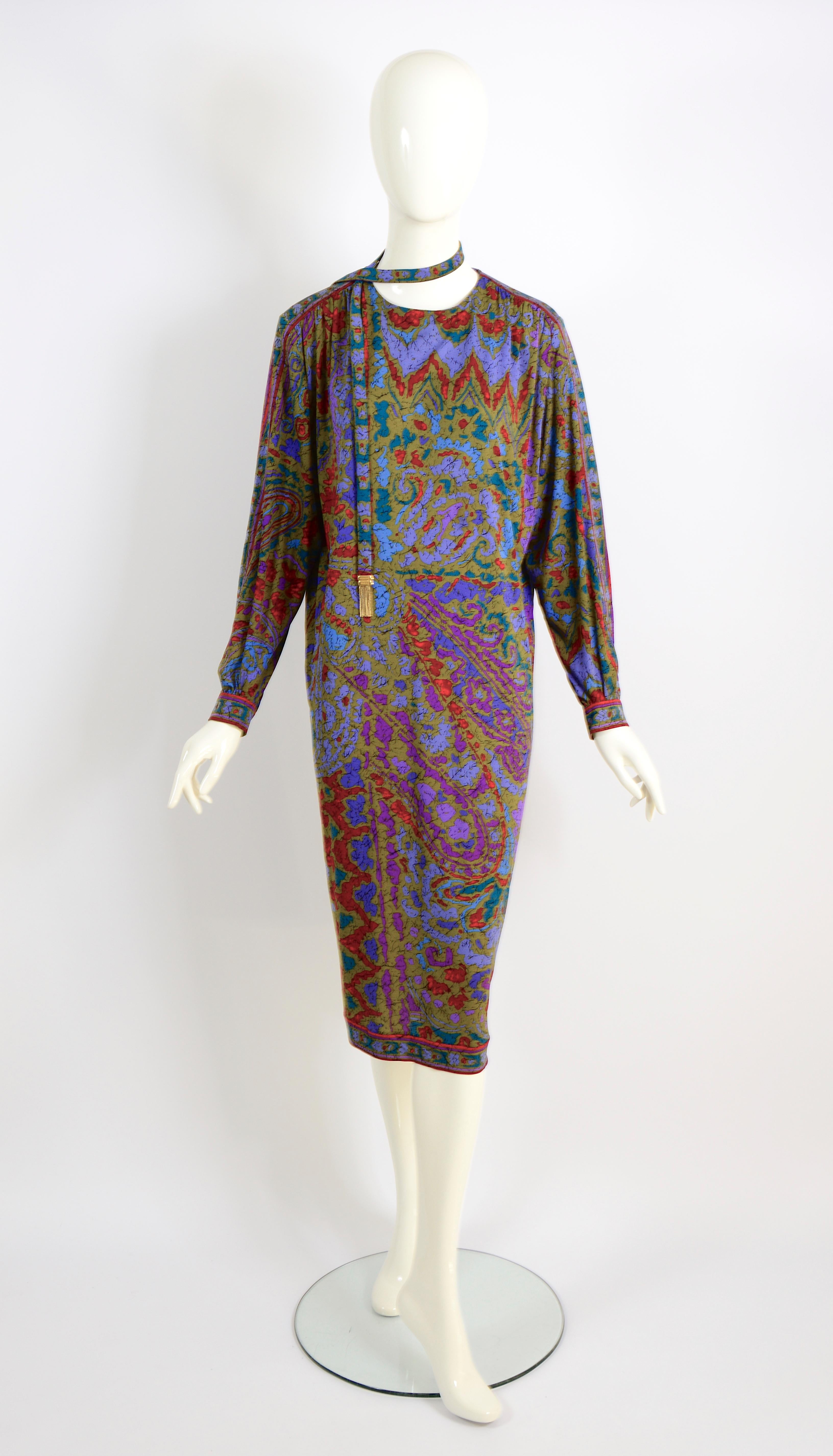 Leonard Paris Vintage 1980s Seidenjersey signiert Druck und Gürtel Kleid im Zustand „Hervorragend“ im Angebot in Antwerpen, Vlaams Gewest