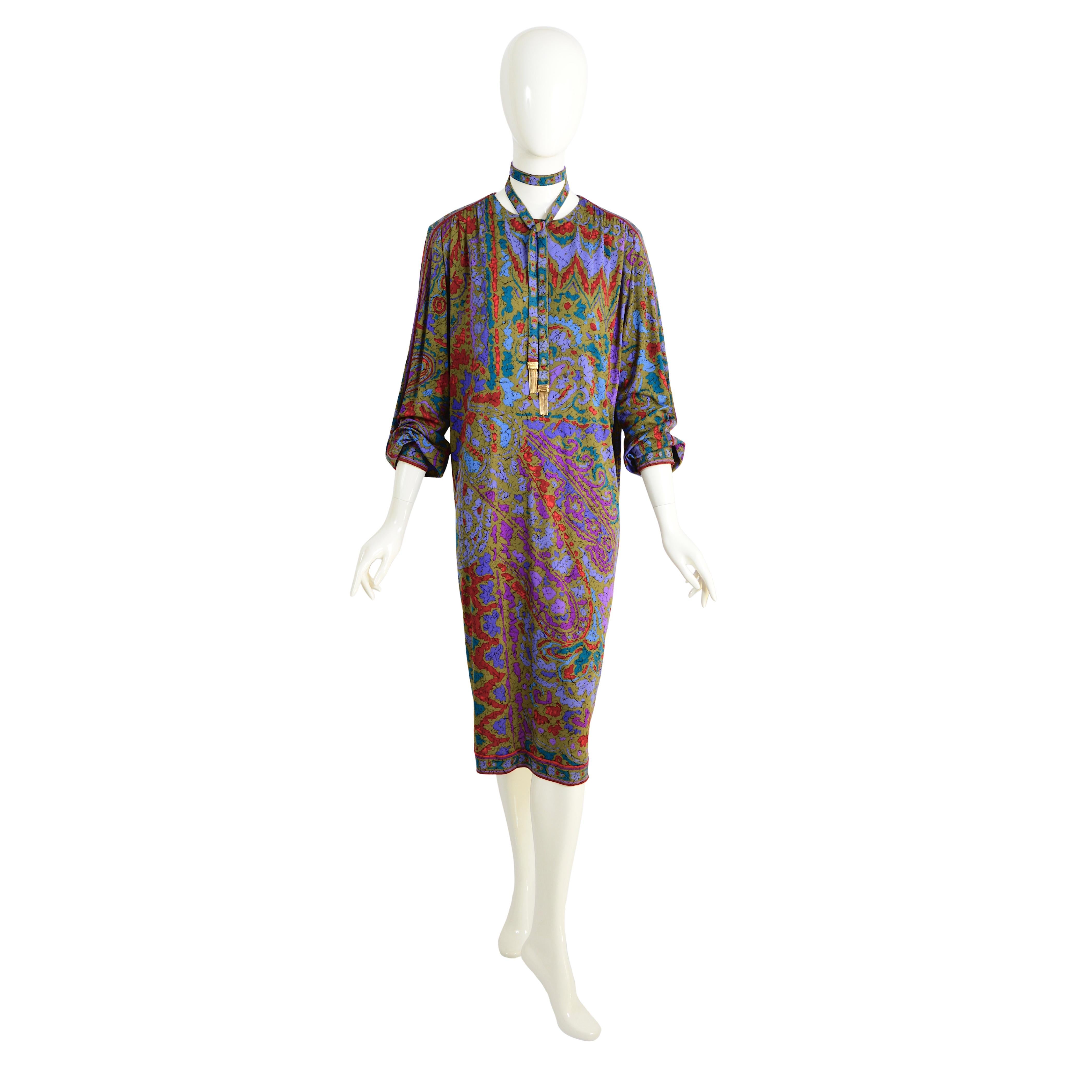 Leonard Paris Vintage 1980s Seidenjersey signiert Druck und Gürtel Kleid im Angebot