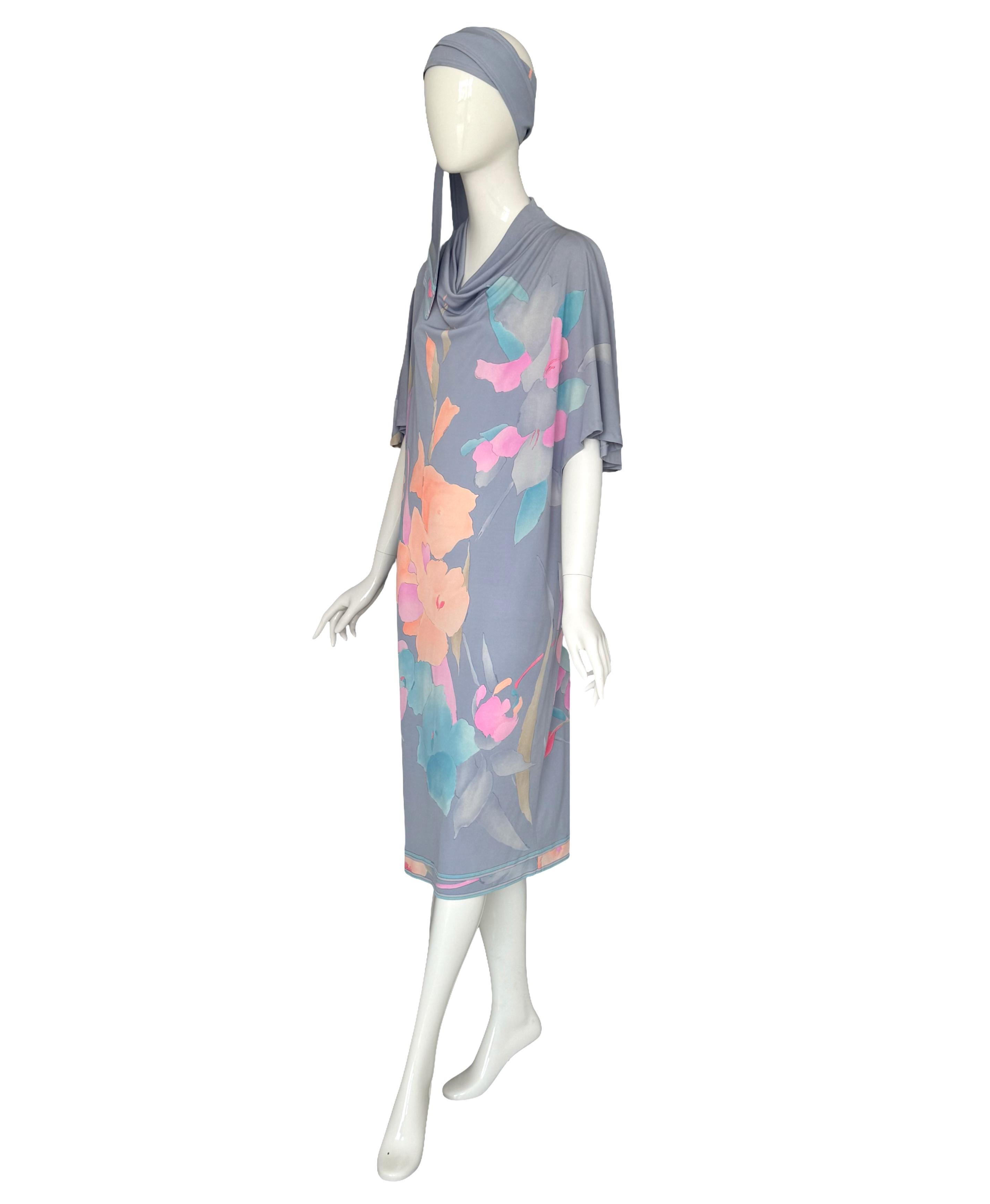 Leonard Paris Vintage signiert Floral Kaftan Kleid mit passendem Gürtel Schal, 1980er Jahre im Zustand „Hervorragend“ im Angebot in Antwerpen, Vlaams Gewest