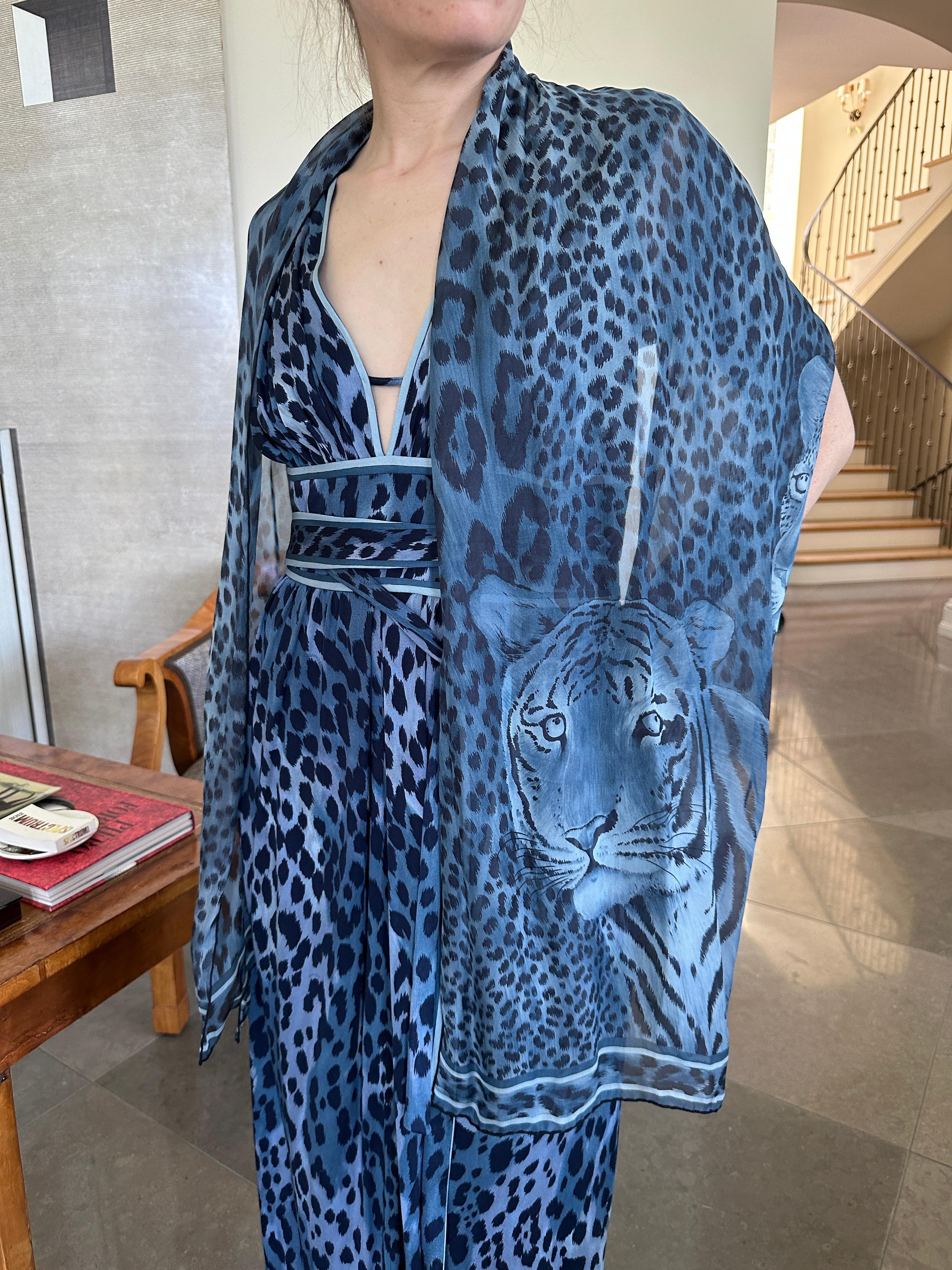 Leonard Paris Vintage Silk Leopard Print Evening Dress with Matching Shawl sz 48 For Sale 13