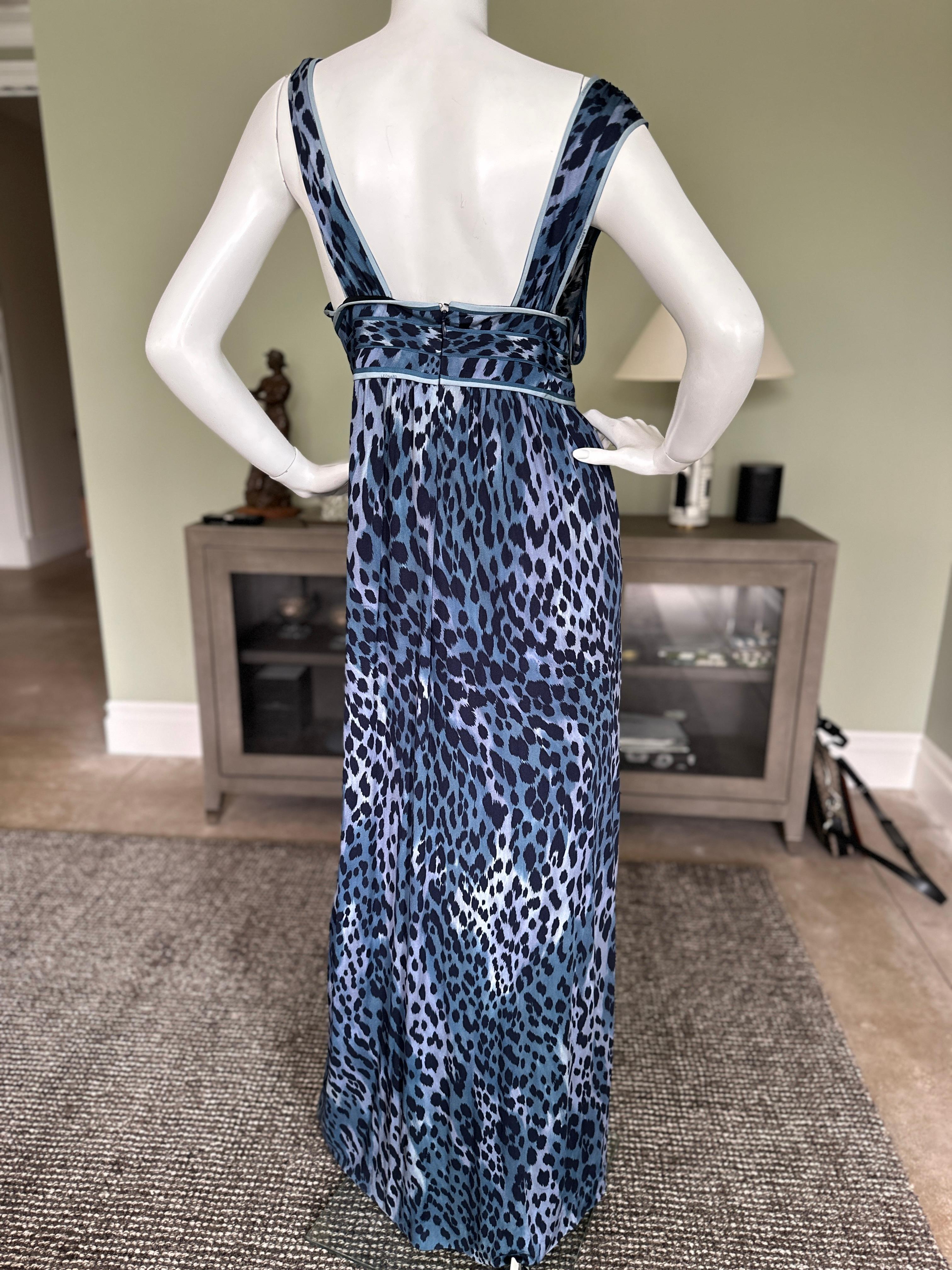 Leonard Paris Vintage Silk Leopard Print Evening Dress with Matching Shawl sz 48 For Sale 4