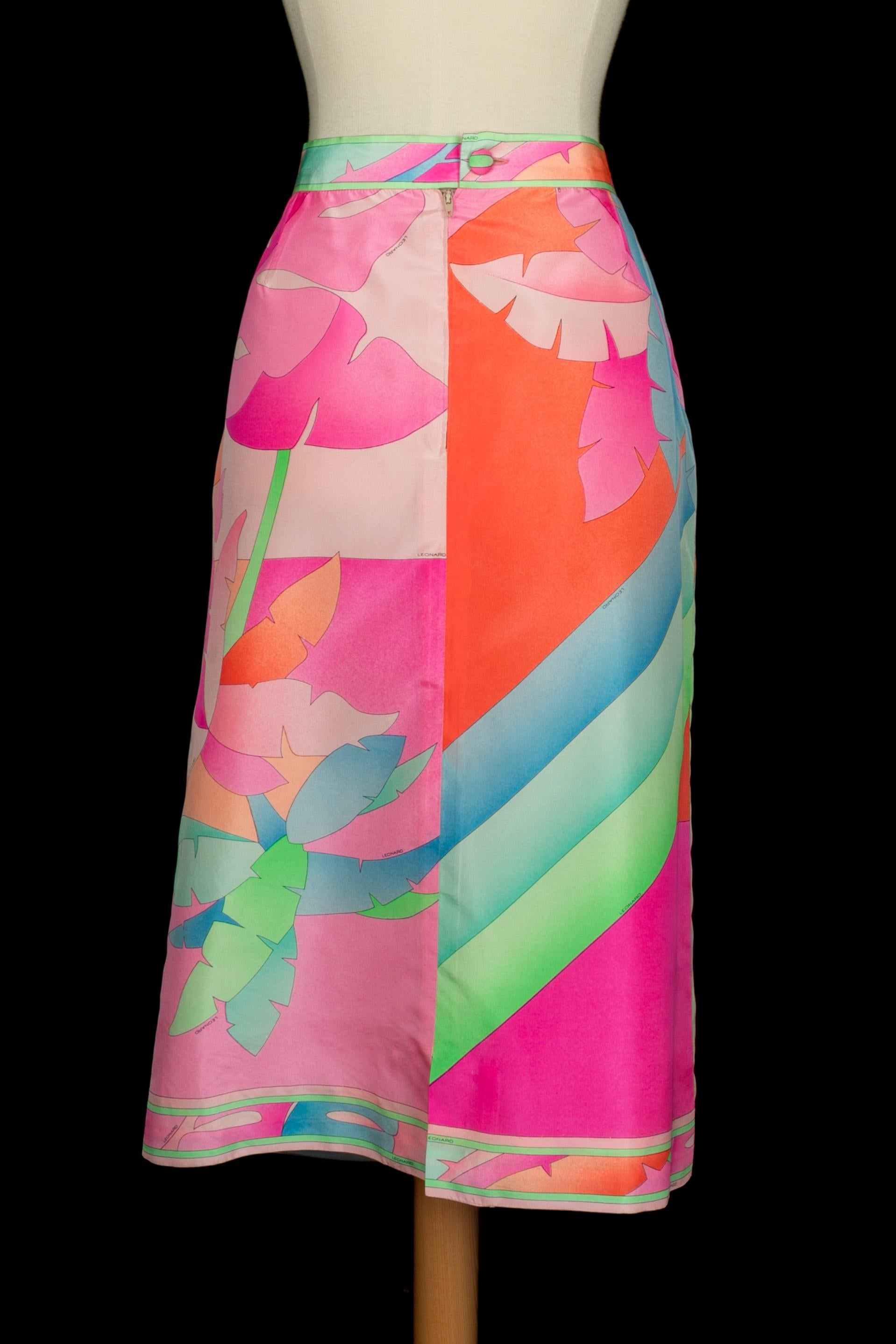 Abito di seta Leonard In condizioni ottime in vendita a SAINT-OUEN-SUR-SEINE, FR