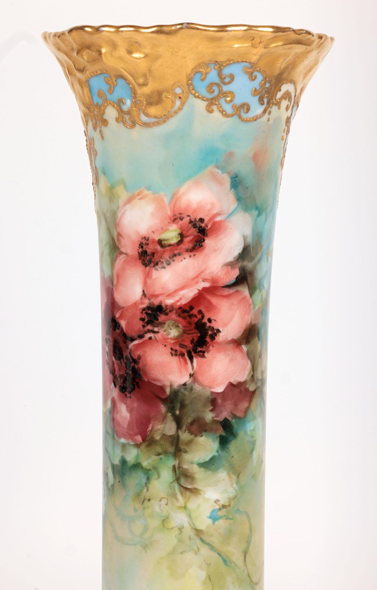 Leonard Vienna, handbemalte Jugendstil-Porzellanvase mit Blumenmuster im Angebot 6