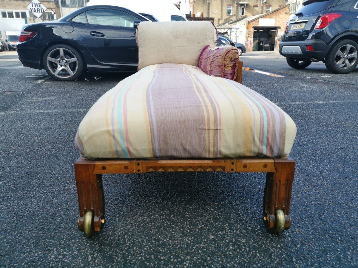 Leonard William Collmann, fauteuil de salon néo-gothique en chêne de qualité d'exposition en vente 5