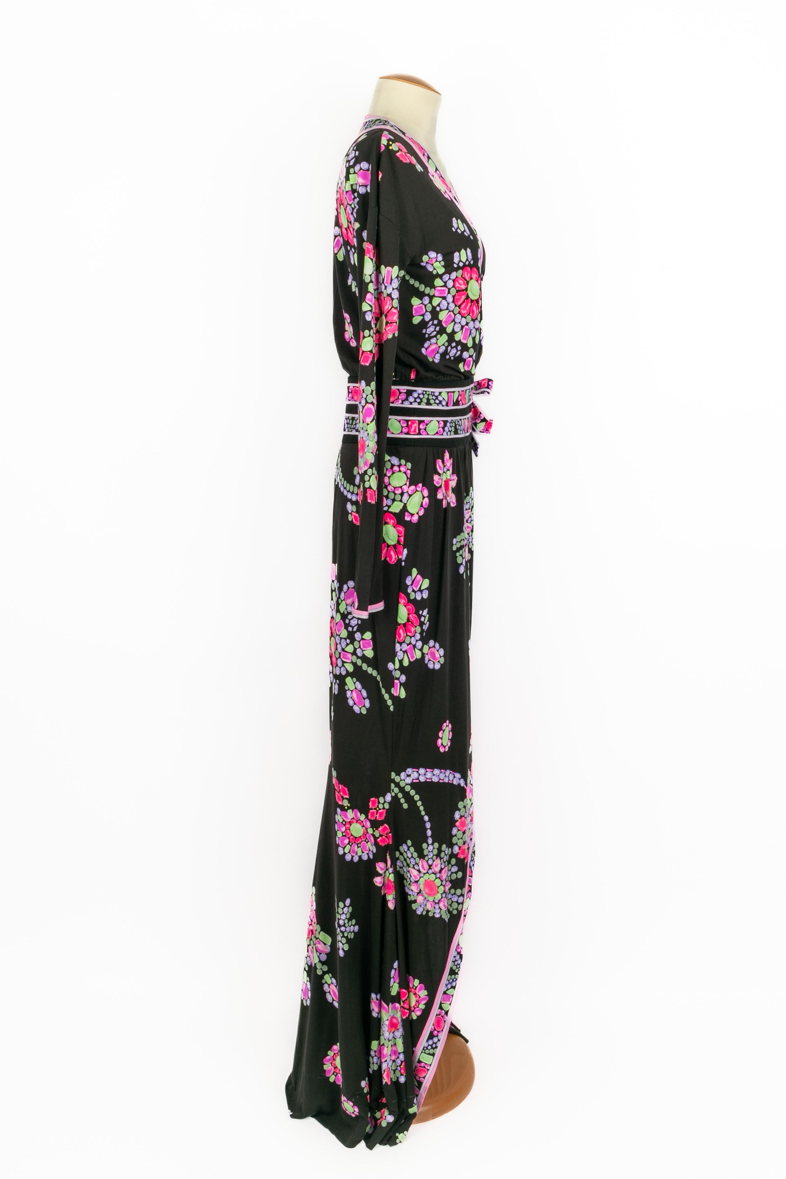Leonard Wickelkleid im Zustand „Hervorragend“ im Angebot in SAINT-OUEN-SUR-SEINE, FR