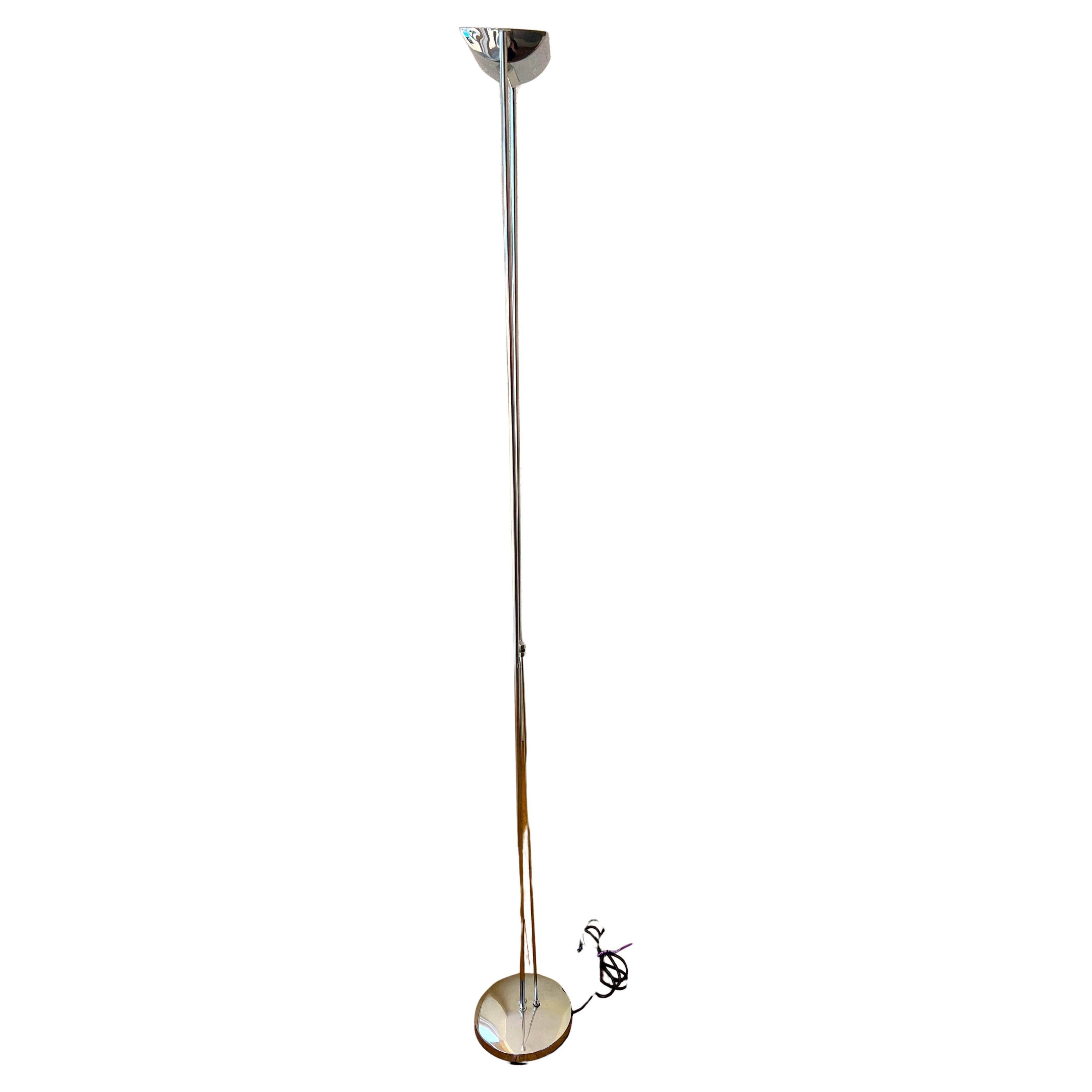 Lampes torchères espagnoles post-modernes conçues par Leonardo Marelli pour Estiluz. La pièce est marquée 