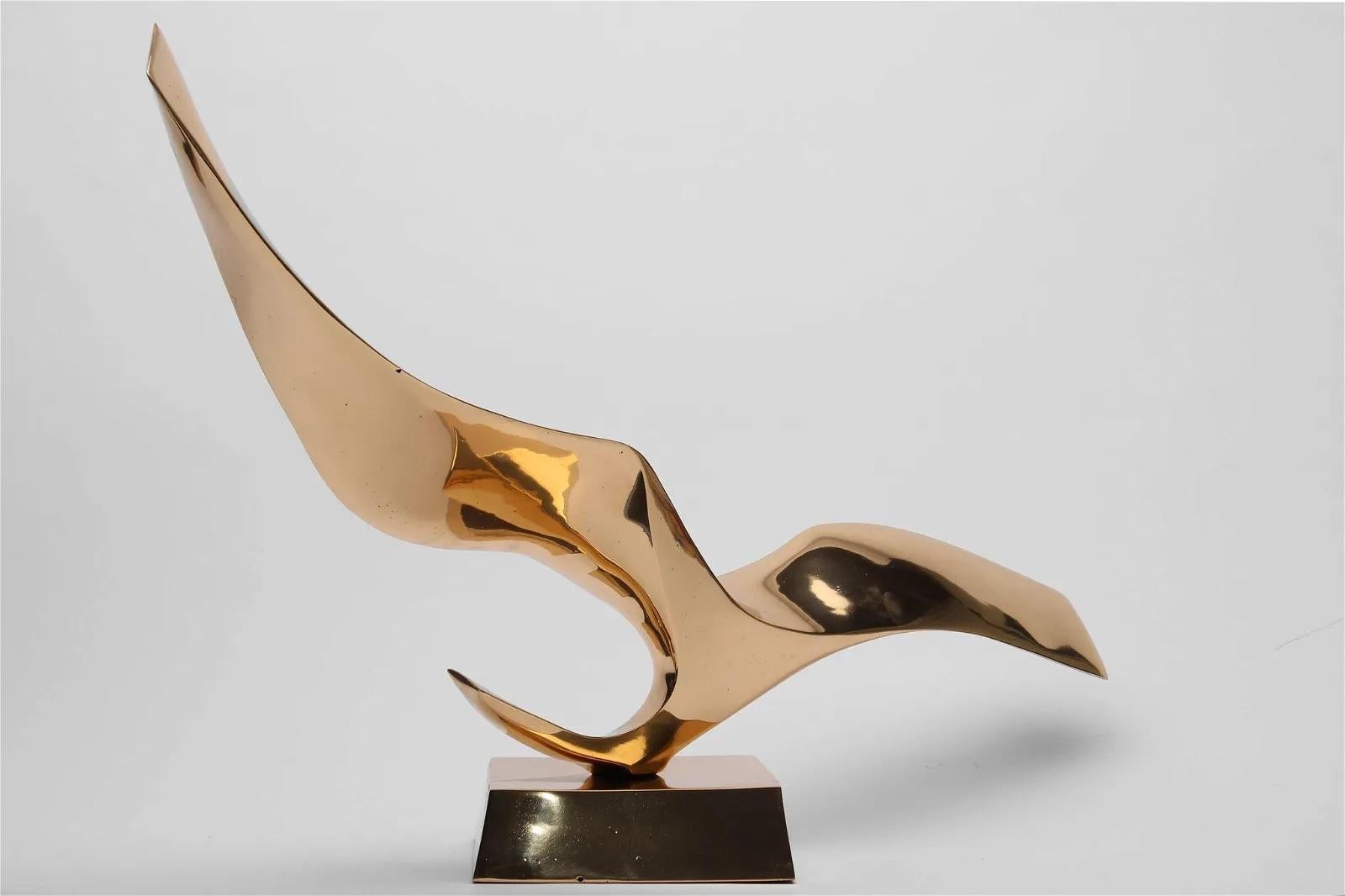 Leonardo Nierman Abstract Sculpture - Bird in Flight