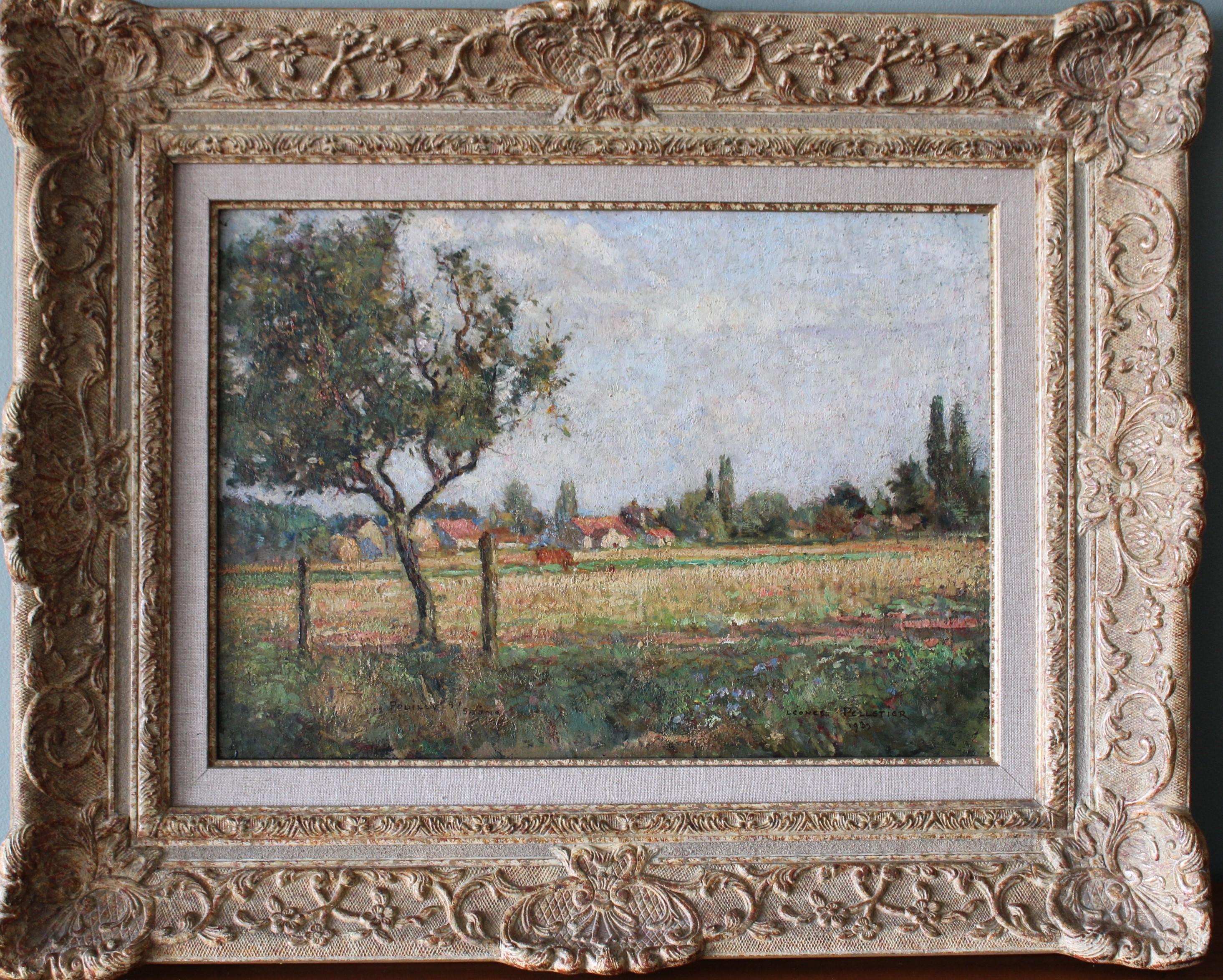 Vintage Französisch impressionistische Landschaft Ölgemälde auf dickem Holzbrett in einem attraktiven Rahmen von Französisch Künstler, Léonce Pelletier (1869-1950).  Das Gemälde zeigt einen Blick auf Pouilly sur Saone über hübsche goldene Felder. Es
