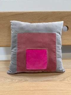 LEONET HOANG Abstract Pillow 20
