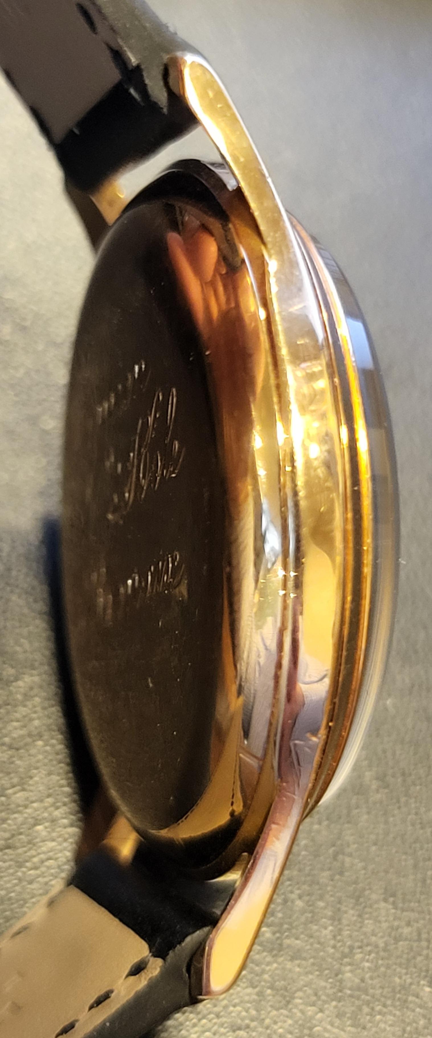 Leonidas Chronograph Wrist Watch 18 Karat Yellow Gold Case For Sale 4