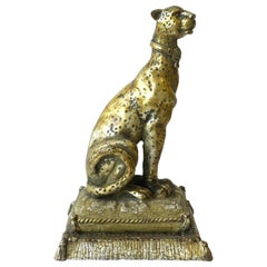 Tier-Deko-Objekt im Art-Déco-Stil mit Katzenmotiv