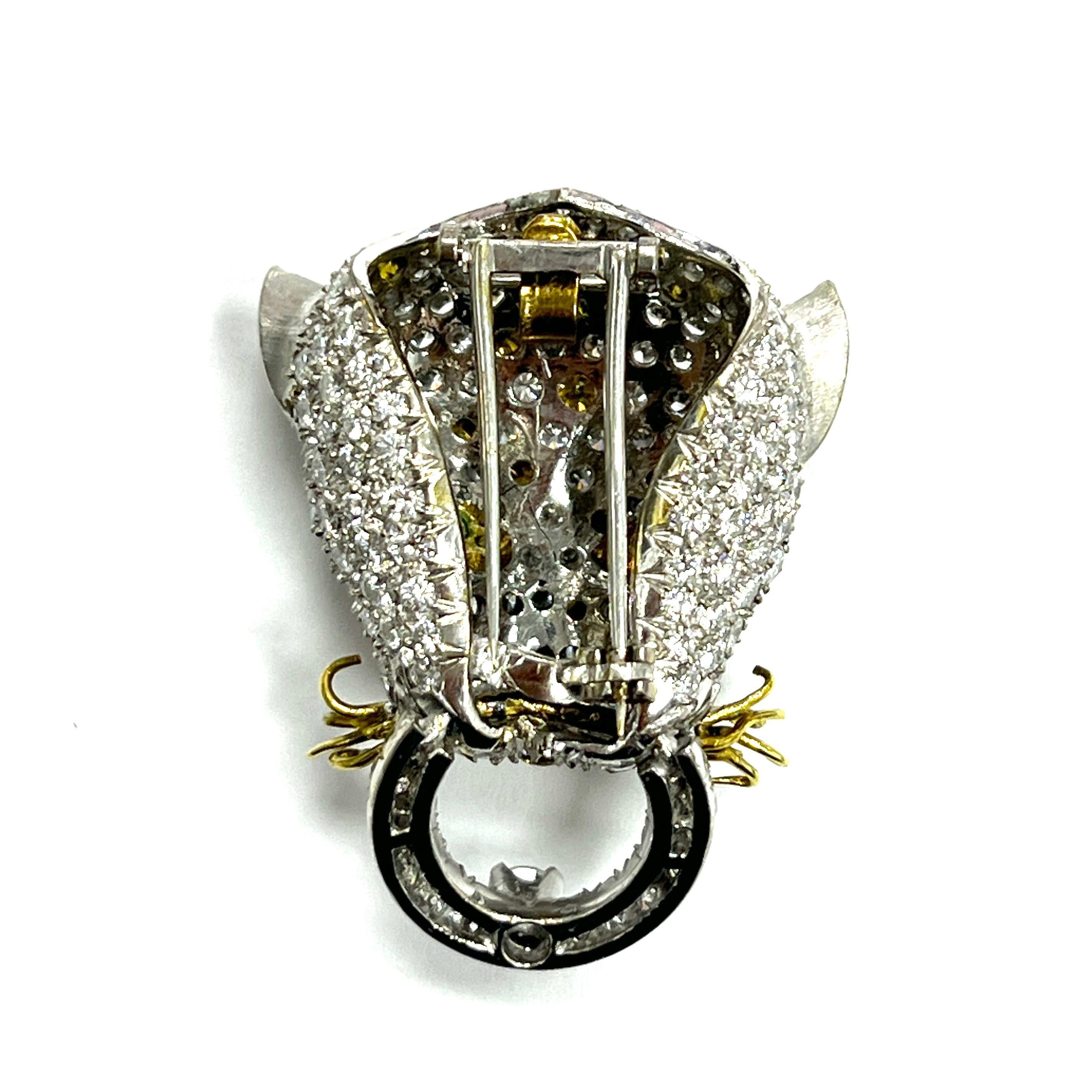 Women's or Men's Leopard Diamond Emerald White & Yellow Gold Brooch For Sale