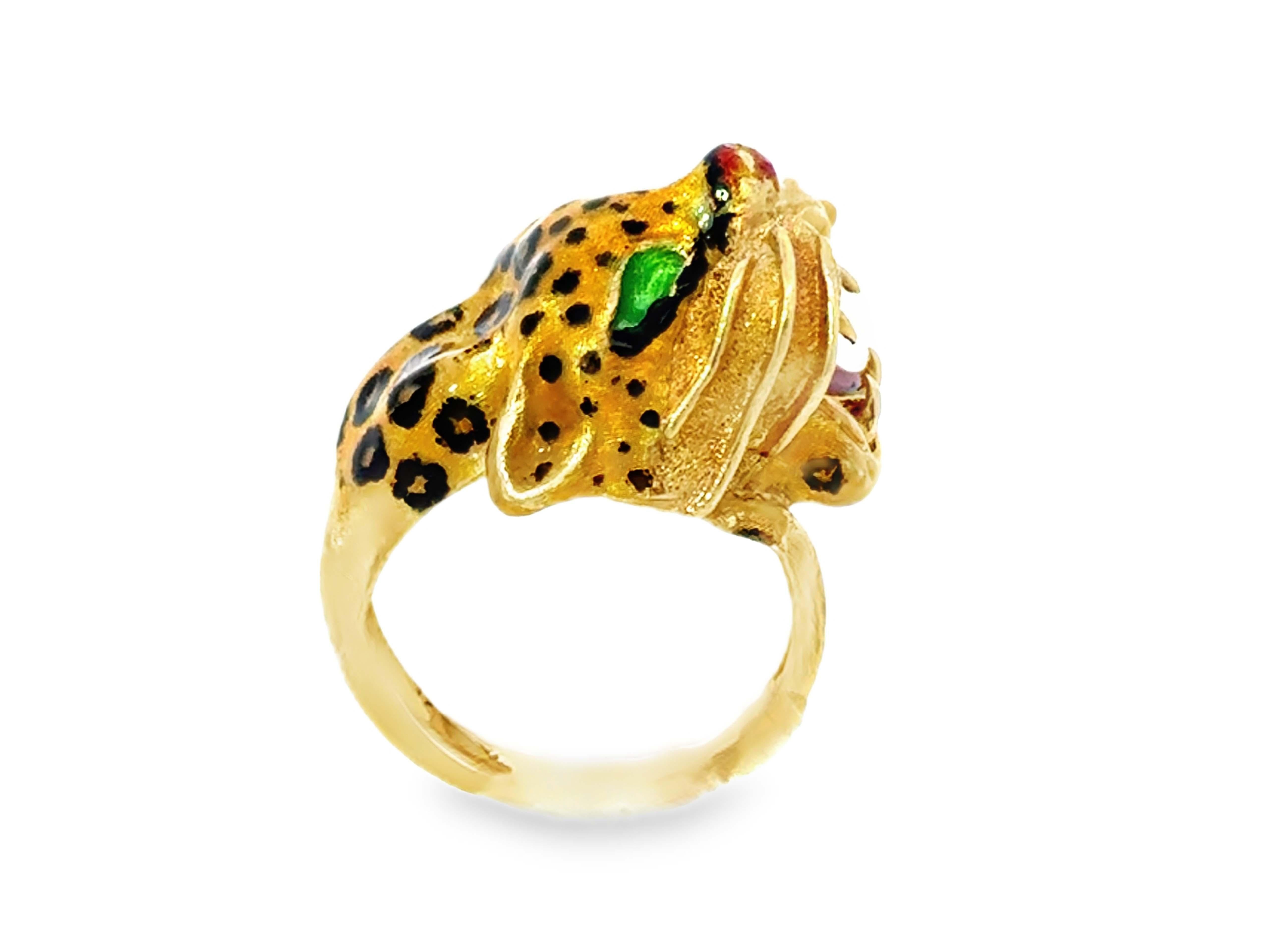 Anello con smalto leopardato in oro giallo 18 carati Made in Italy in vendita 1