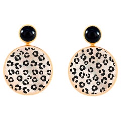 Boucles d'oreilles léopard noir et blanc avec onyx et nacre