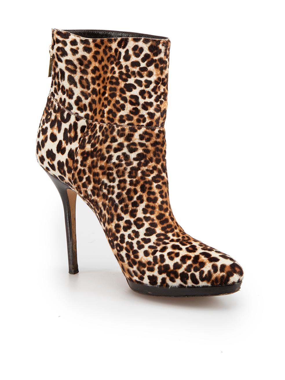 CONDITION is Good. Minor wear to boots is evident. Moderate wear to soles can be seen with noticeable scuff marking on this used Jimmy Choo designer resale item.



Details


Brown

Leopard print

Pony-style calfskin

High heel

Ankle boots

Pointed