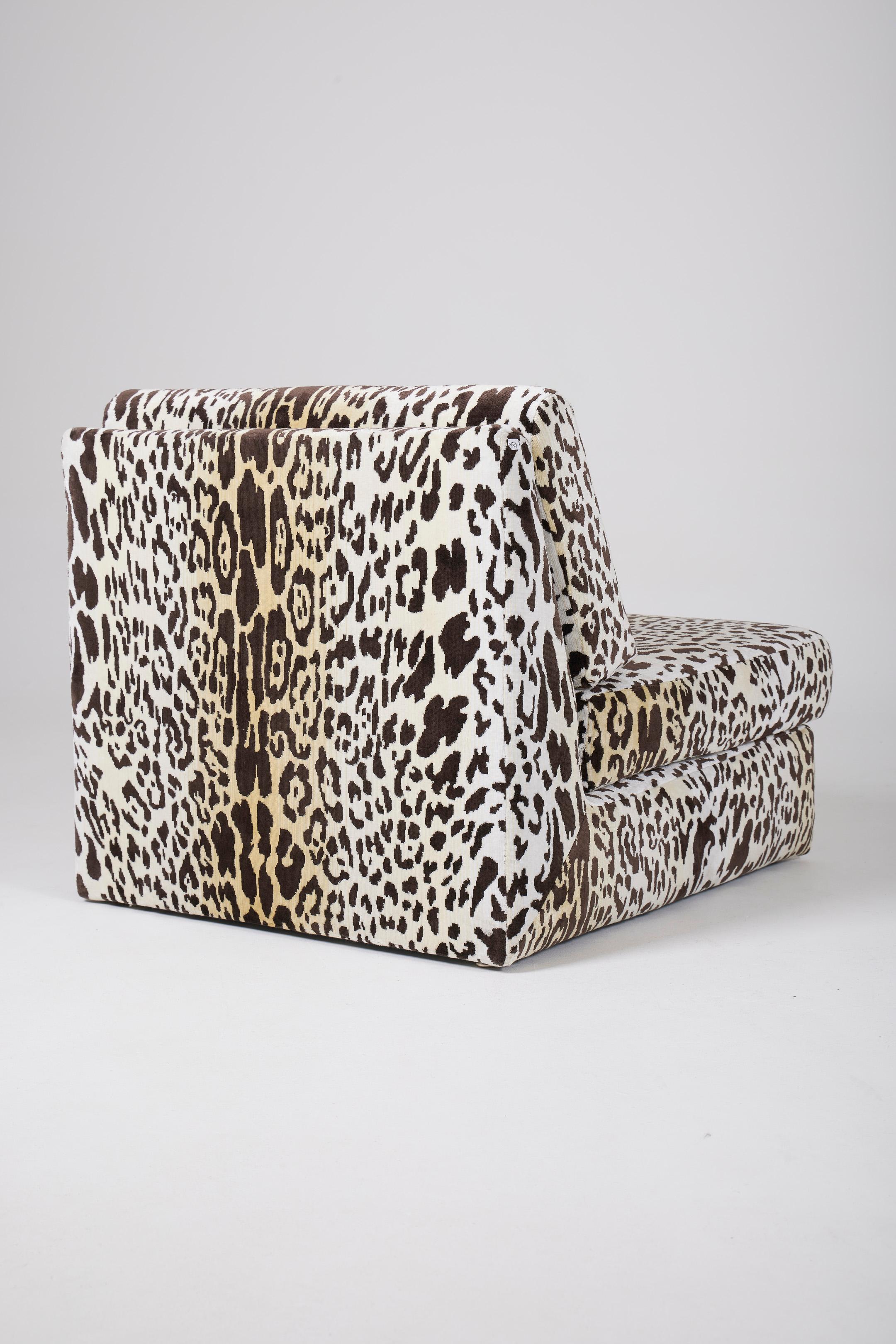 Textile Leopard-print armchair from the 70s For Sale
