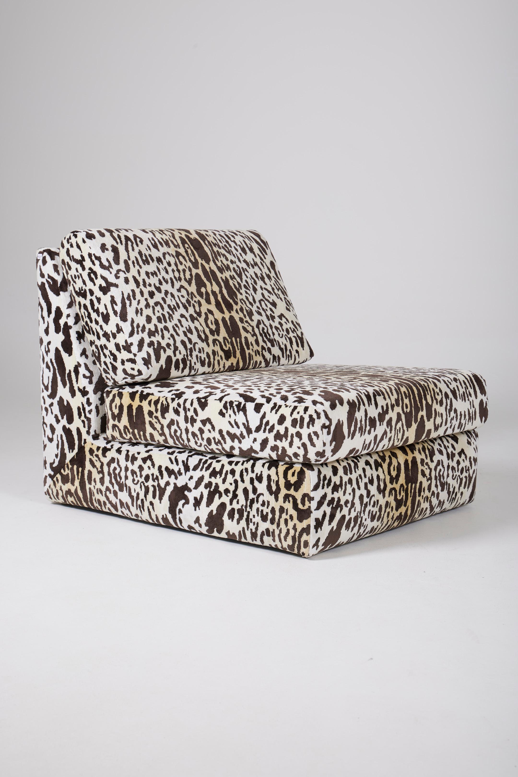 Leopard-print armchair from the 70s For Sale 1