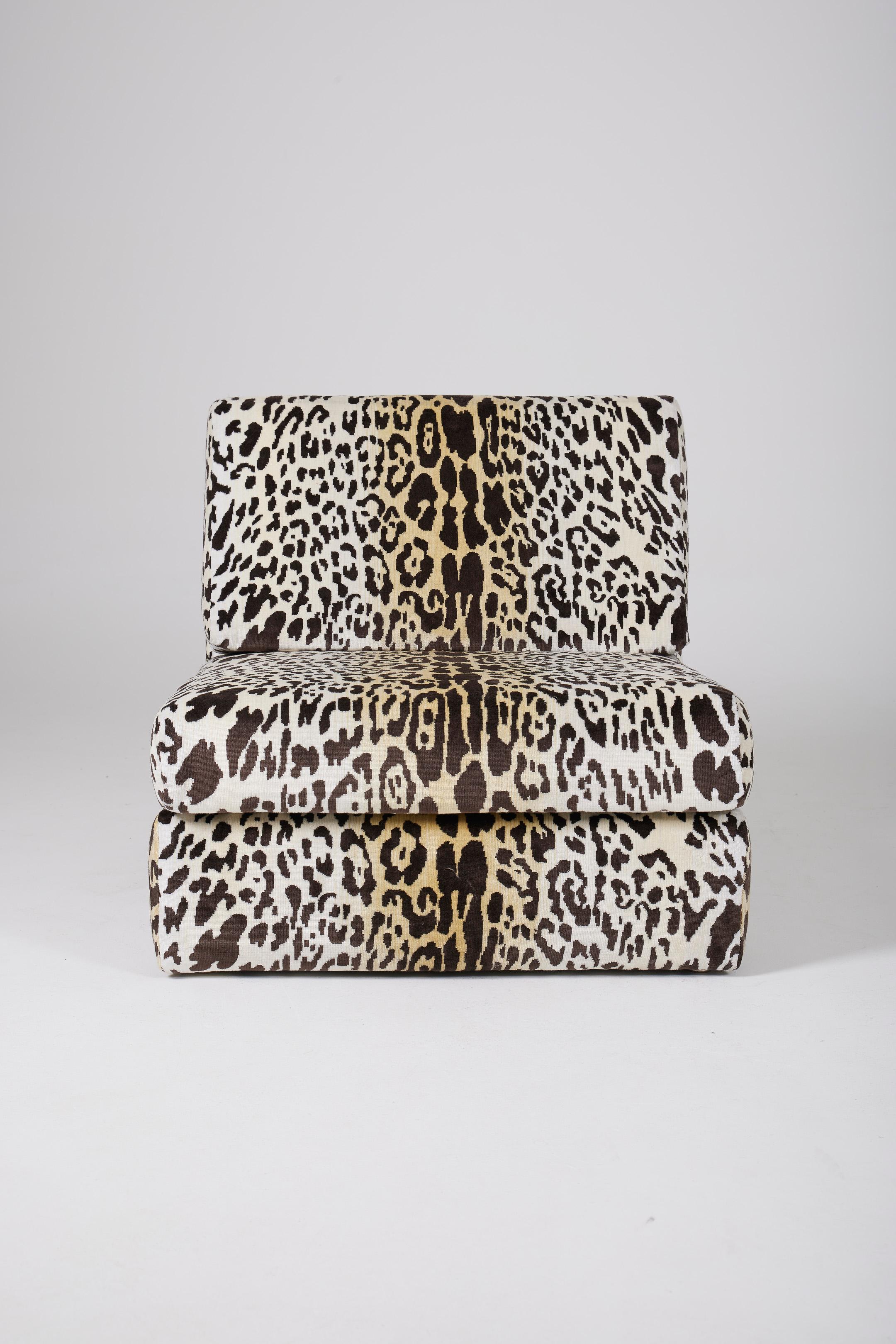 Leopard-print armchair from the 70s For Sale 3