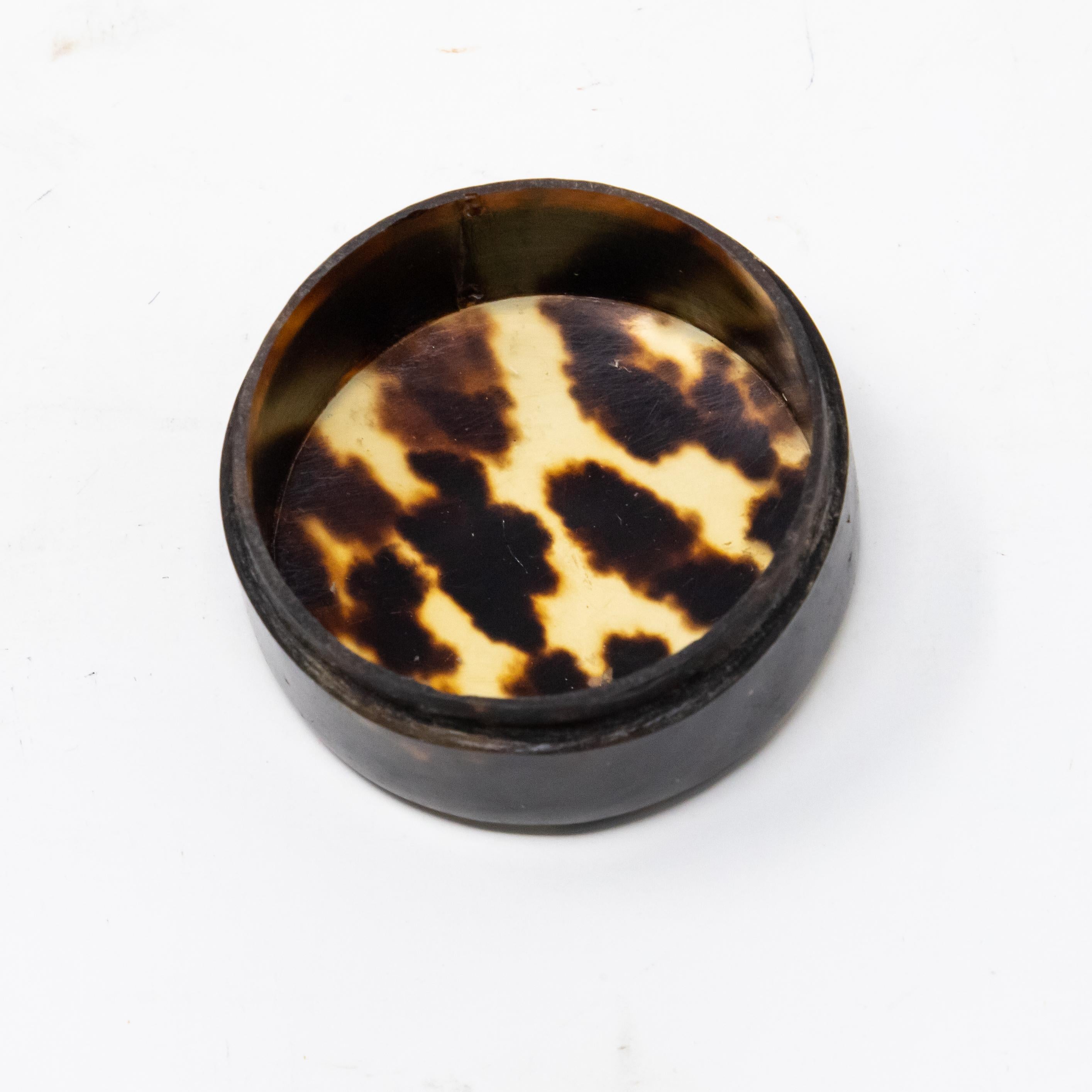 Leopard Print Pill Box In Fair Condition For Sale In Cookeville, TN