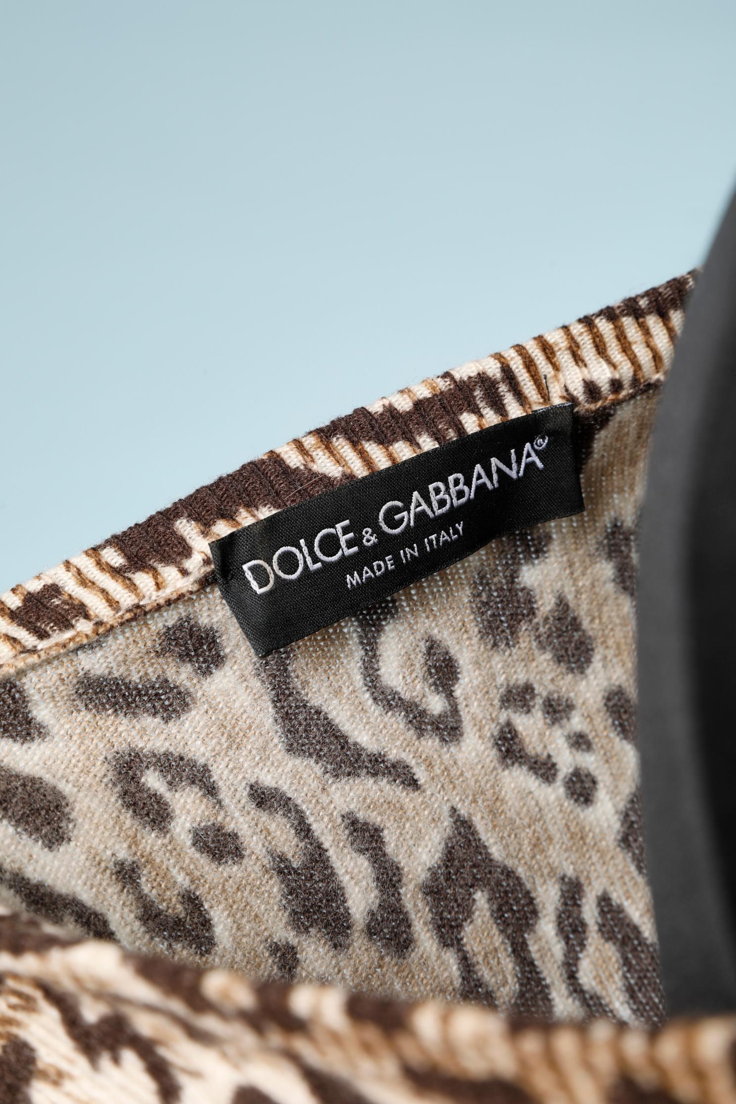 Leopard printed cachemire knit cardigan Dolce & Gabbana  In Excellent Condition For Sale In Saint-Ouen-Sur-Seine, FR