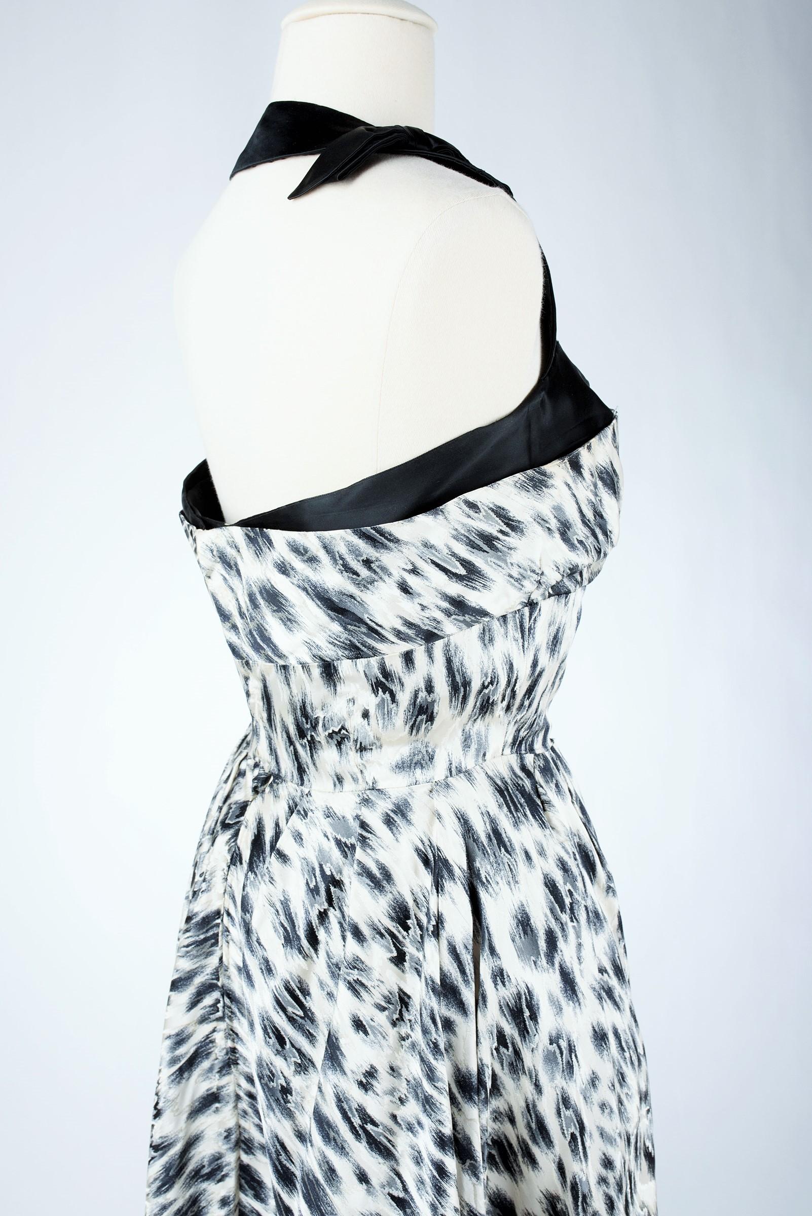 Vestido de noche de seda con estampado de leopardo de Jacques Fath Haute Couture Circa 1955-1960 en venta 9