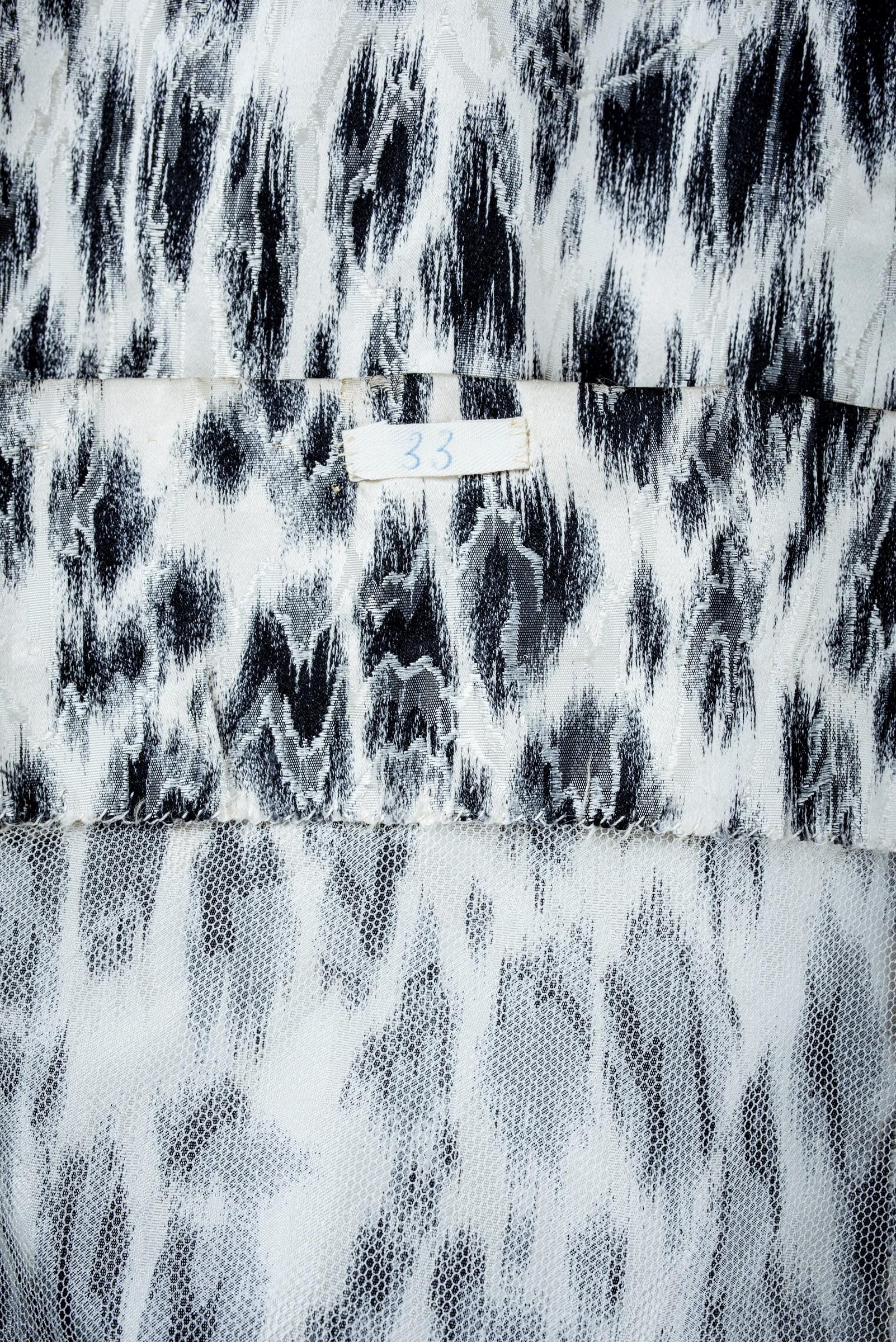Vestido de noche de seda con estampado de leopardo de Jacques Fath Haute Couture Circa 1955-1960 en Bueno estado para la venta en Toulon, FR