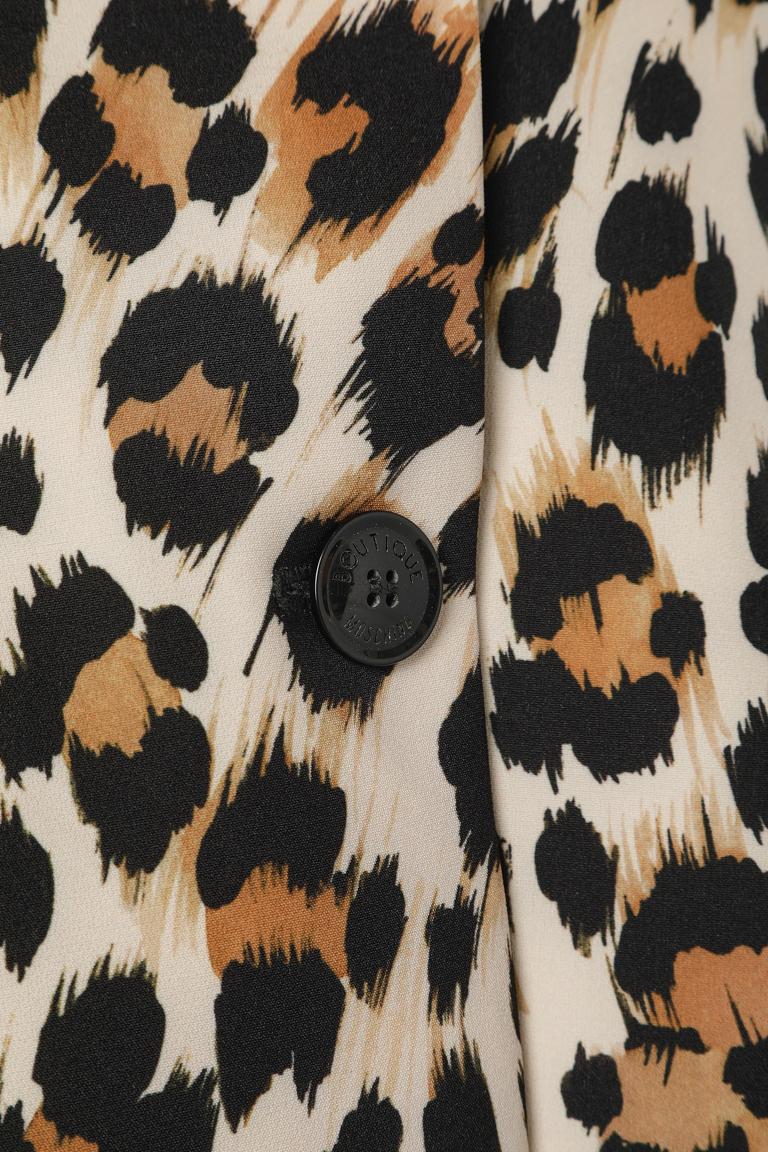 Einreihiger Blazer mit Leopardenmuster von Boutique Moschino für Damen oder Herren im Angebot