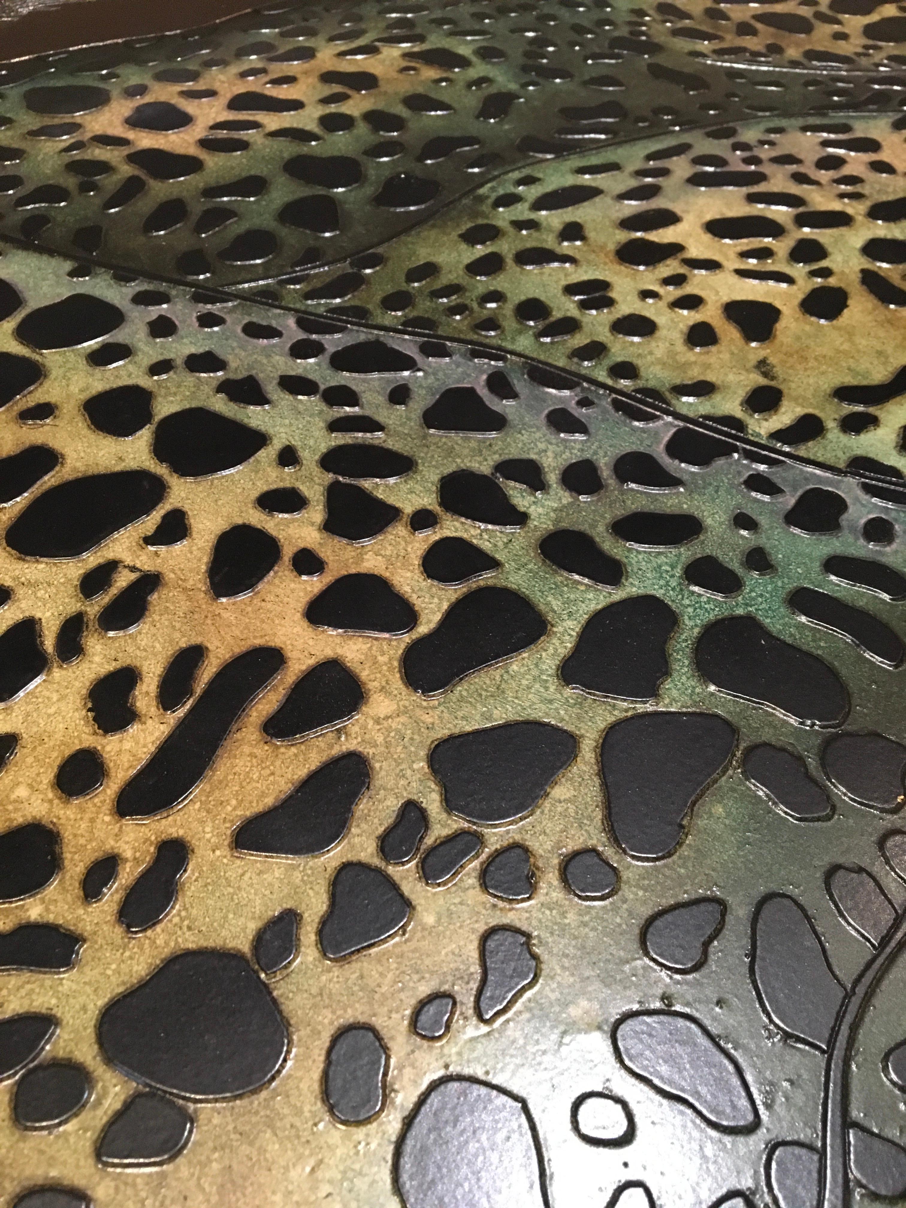 Leoparden-Kunstwerk, Gemälde auf Holz  (20. Jahrhundert) im Angebot