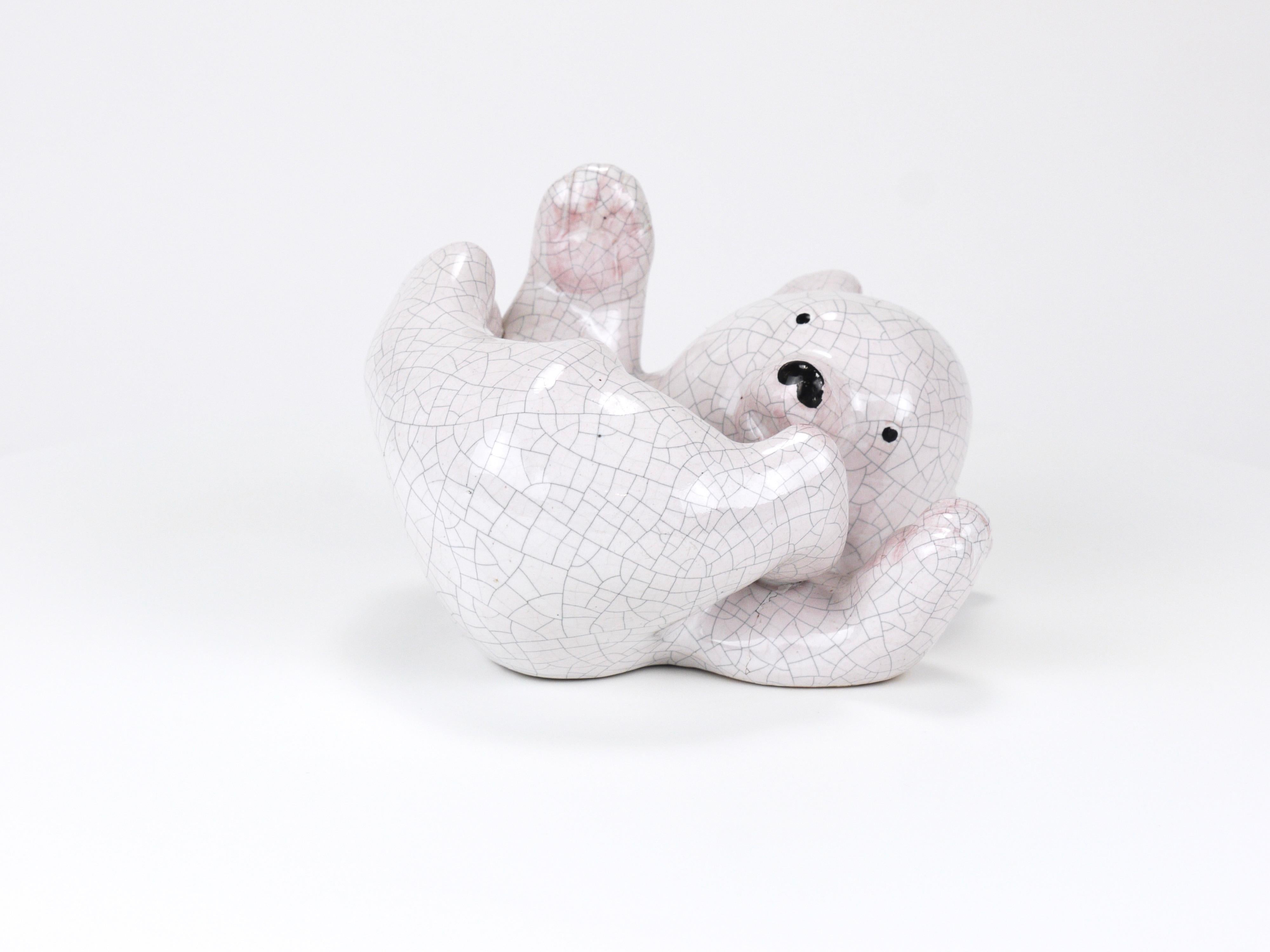 Scultura in ceramica con cucciolo di orso polare di Leopold Anzengruber, Austria, anni '50 In condizioni buone in vendita a Vienna, AT