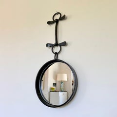 Miroir mural en fer forgé de Leopold Gest, vers 1970, France.