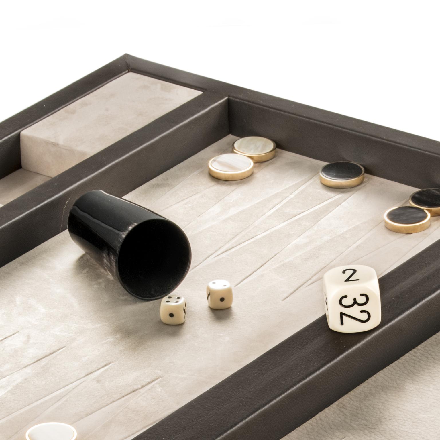 Lepanto Backgammon in Brown Leather, Nabuck and Corno Italiano, Mod. 5122 In New Condition For Sale In Recanati, Macerata