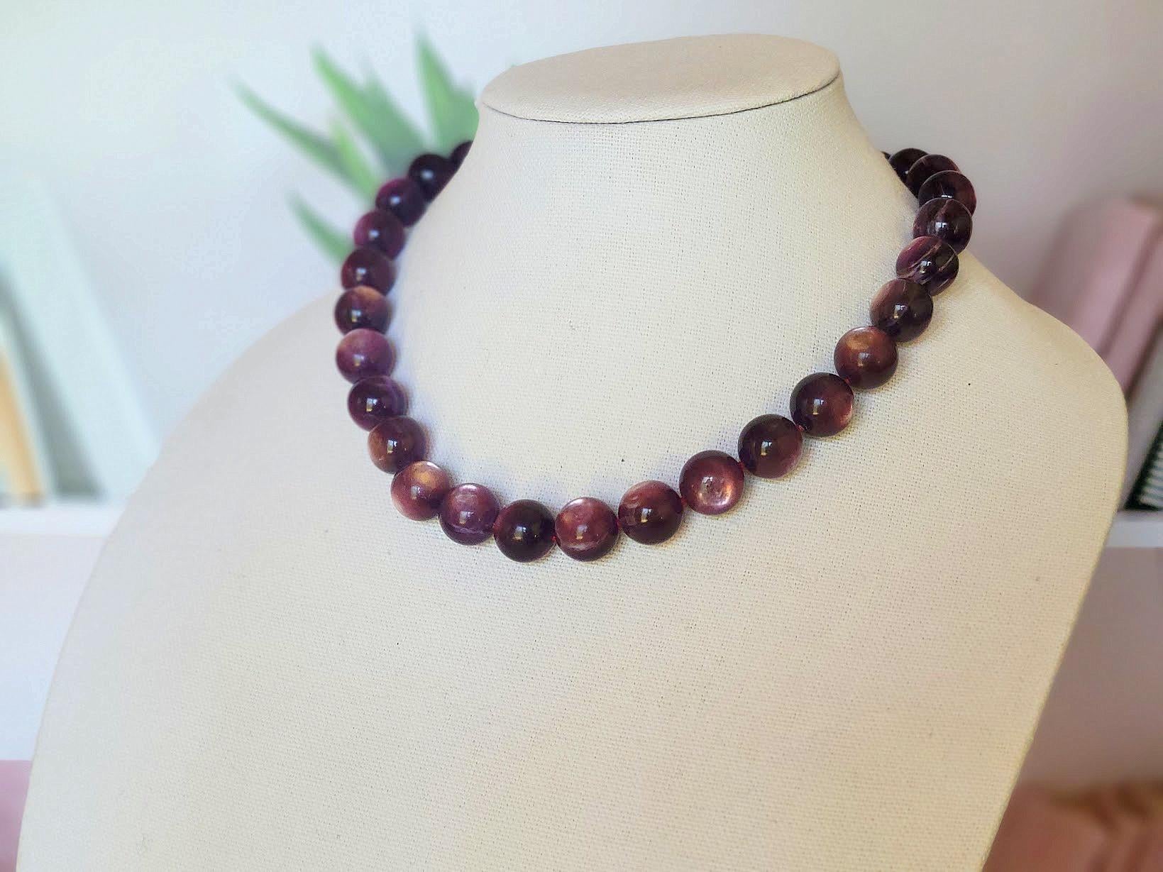 Collana con perline di lepidolite e chiusura in argento di lepidolite in vendita 1
