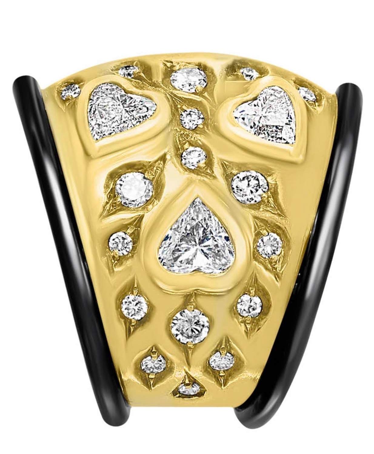 Leporttie Diamond Bangle Ring Earring Three-Piece Set in 18 Karat Yellow Gold For Sale 3