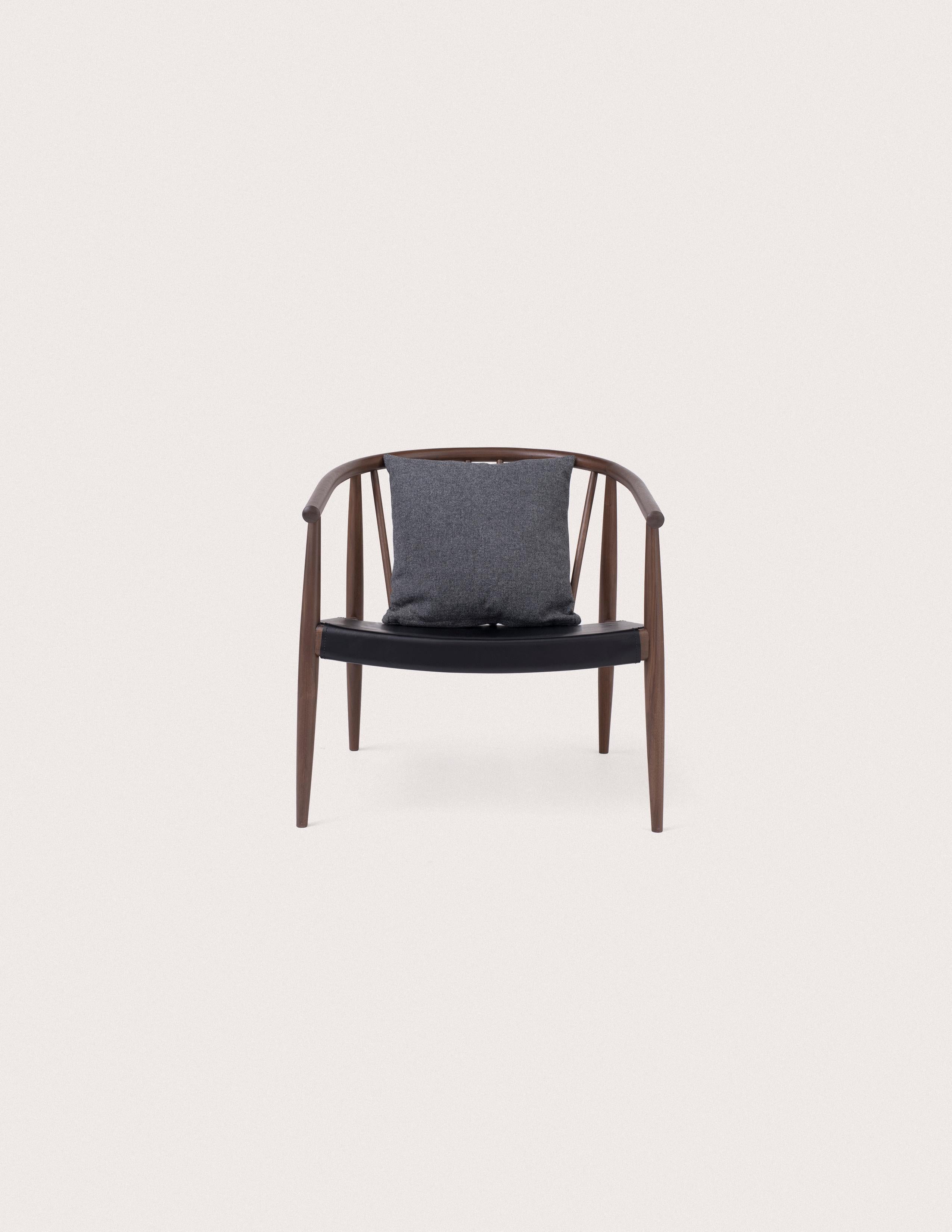L.Ercolani Reprise Chair with Hide Seat by Norm Architects For Sale 9