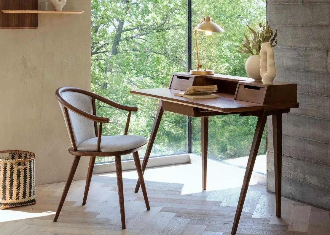 L.Ercolani Treviso Oak Desk  by Matthew Hilton 3