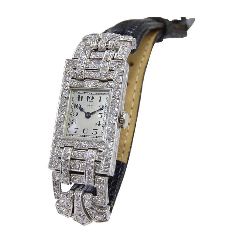 Montre habillée Art Déco Leroy en platine avec diamants articulés pour femmes en vente 1