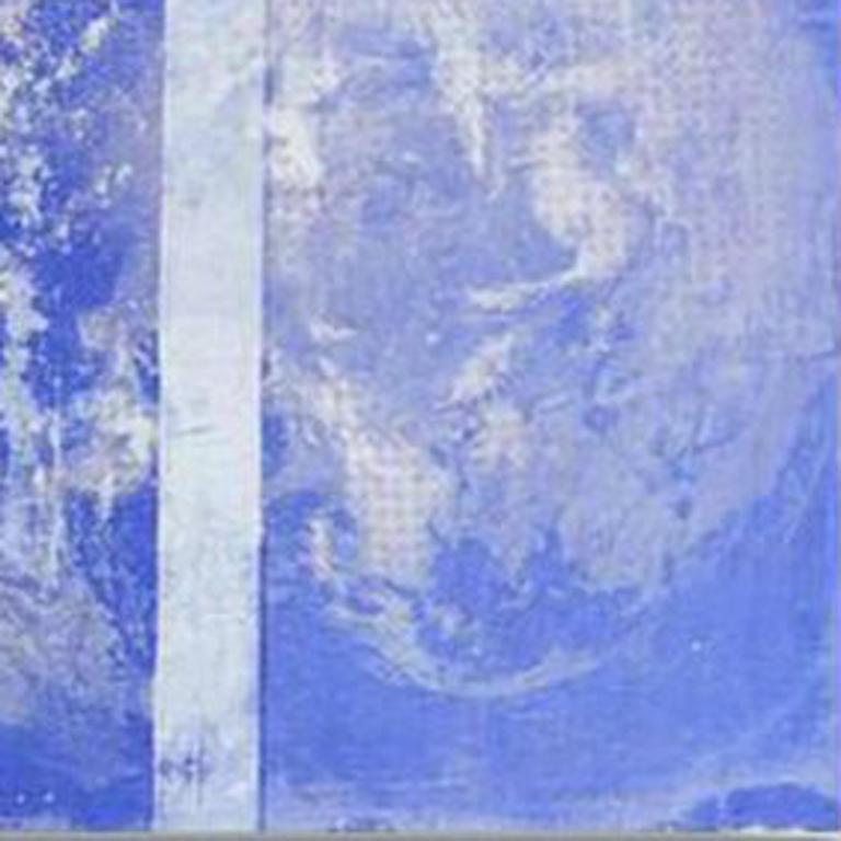93 MILLION MILES VI de l'artiste Leroy Projects est une œuvre abstraite contemporaine bleue et blanche en techniques mixtes sur panneau qui mesure 24 x 24 et dont le prix est de 1 200 $.

L'objectif de Leroy Projects est d'examiner et d'explorer les