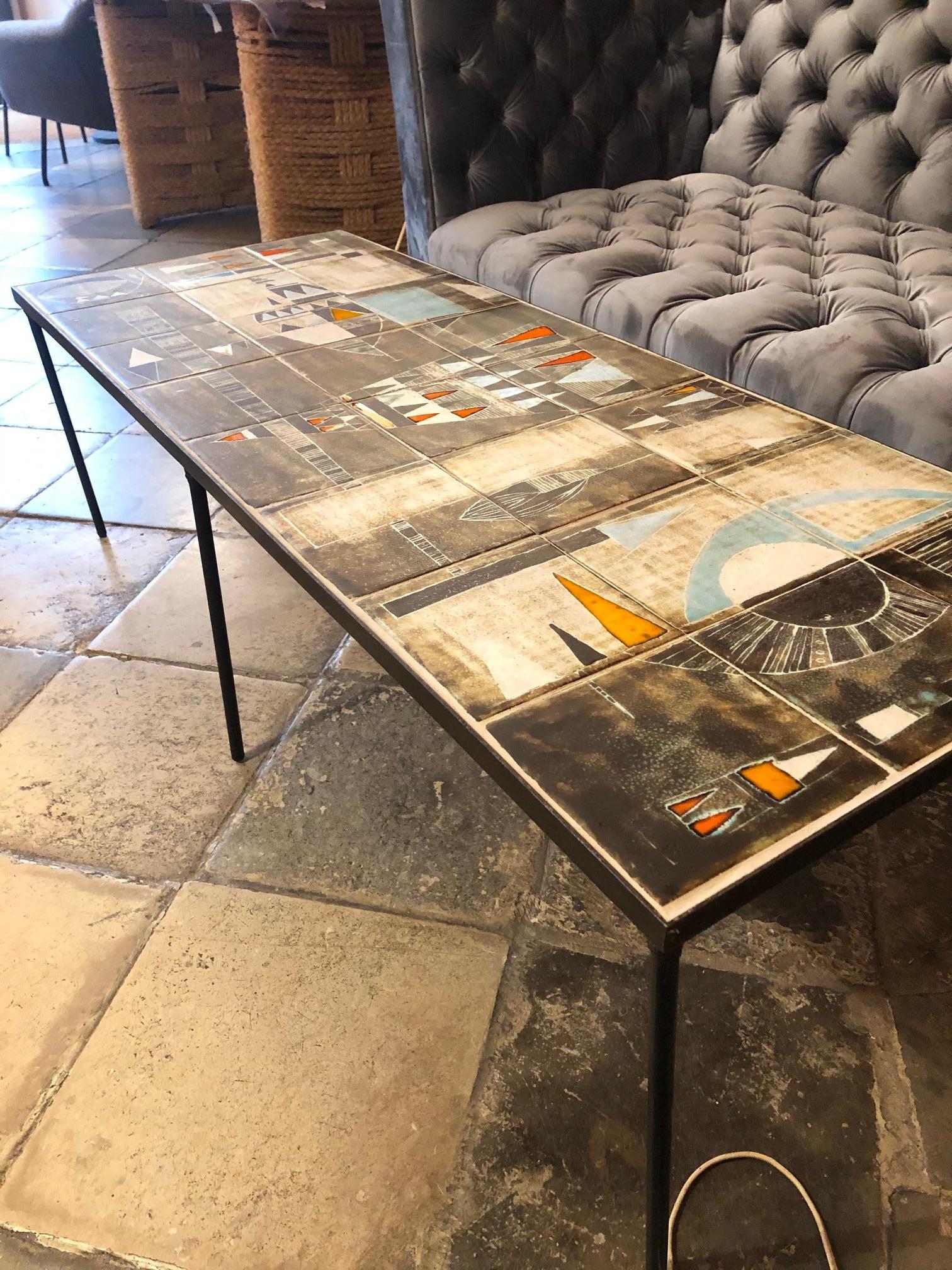 Coffee table by Les 2 Potiers (ceramists Jacques & Michelle Serre active between 1956 and 1970), France, 1960s
Metallic structure, 24 glazed ceramic squares.