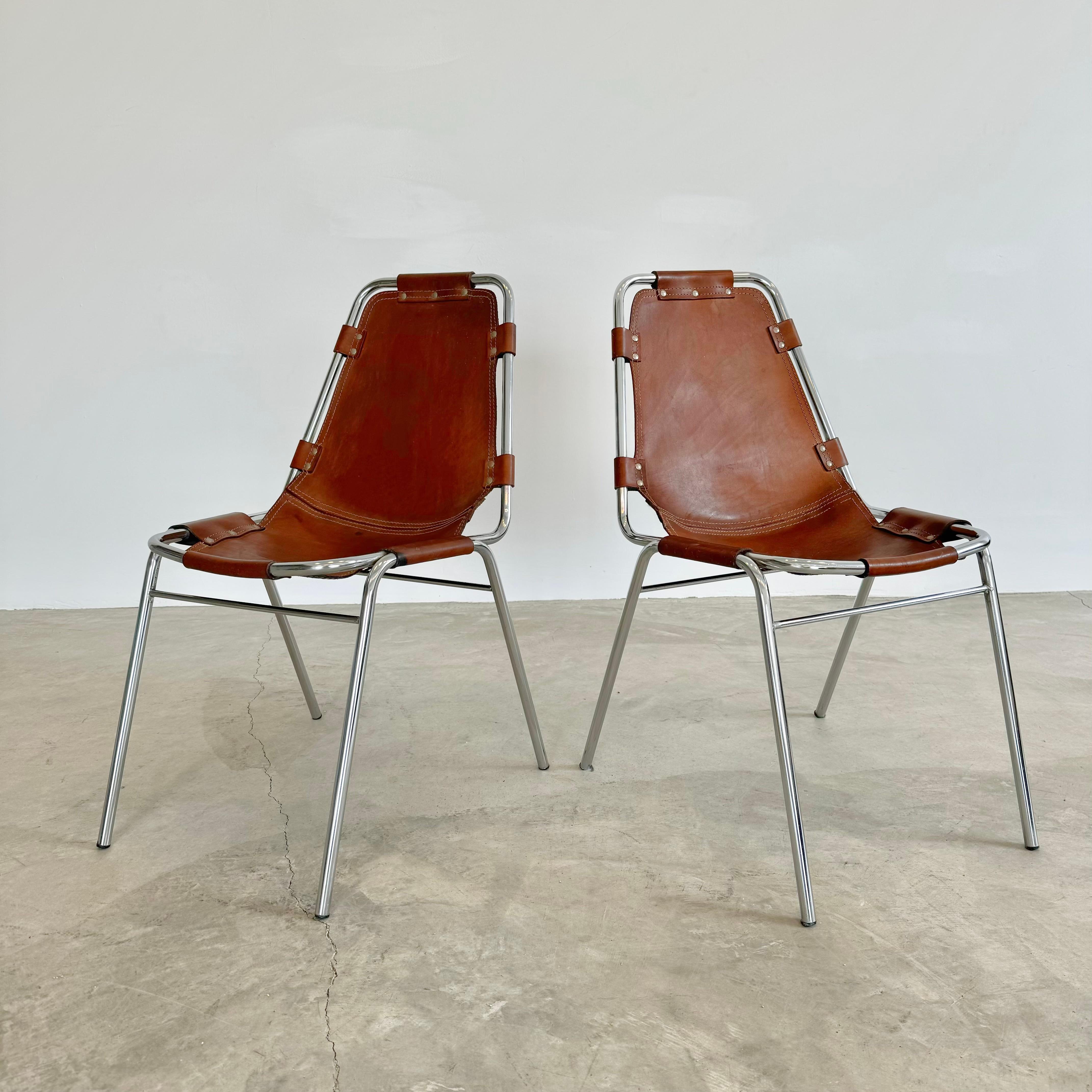 Les Arc Dining Chairs Selected by Charlotte Perriand, 1960s France In Good Condition For Sale In Los Angeles, CA