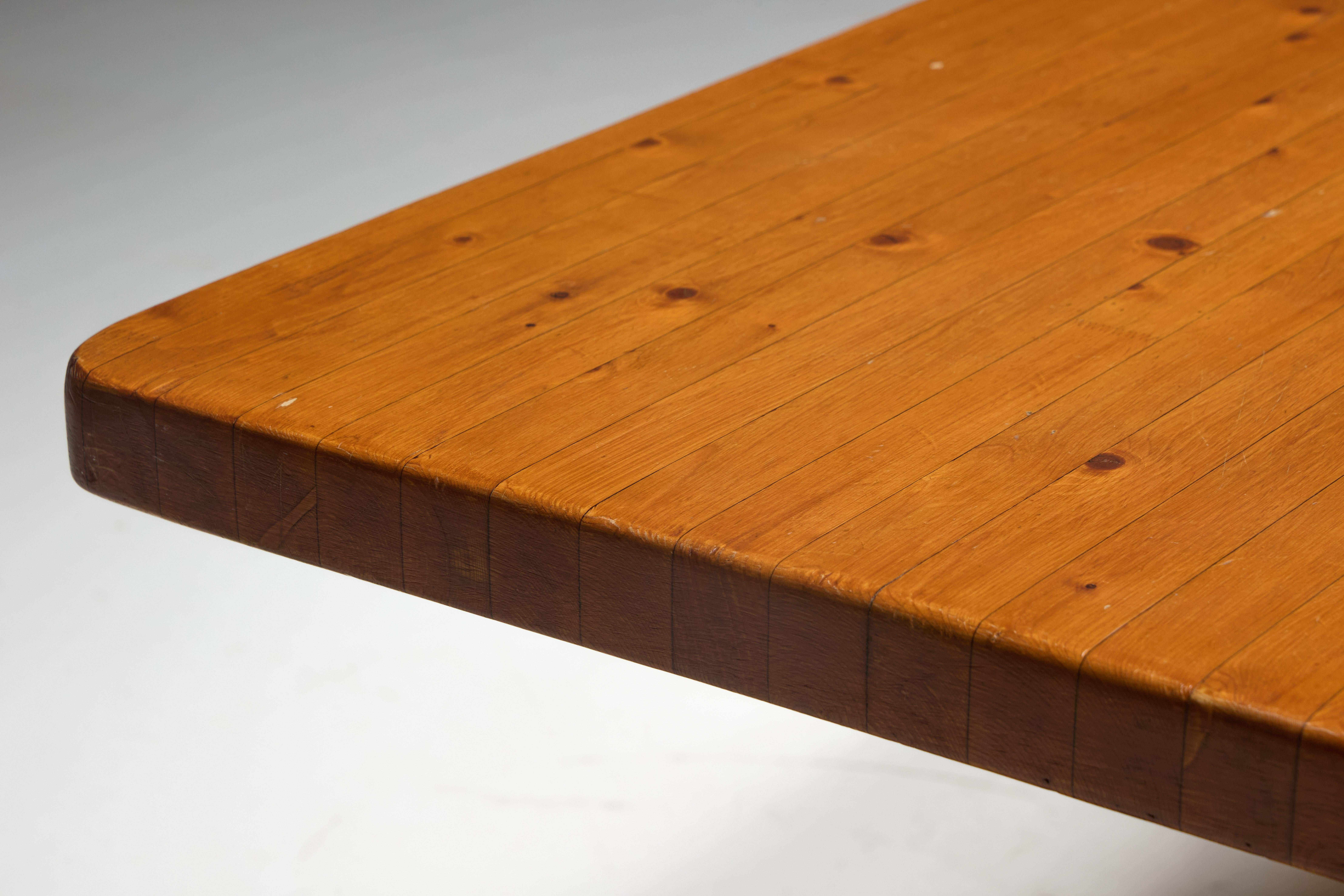 Table de salle à manger 