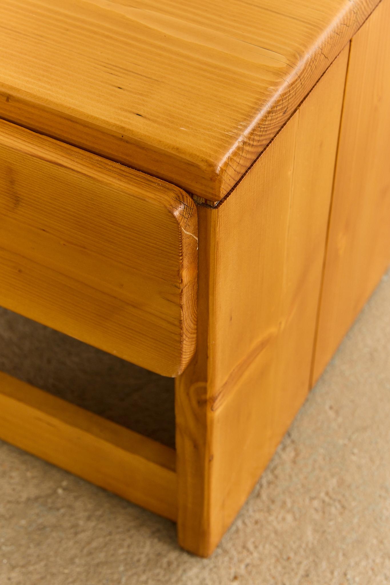 Late 20th Century Les Arcs Bedside Drawers For Sale