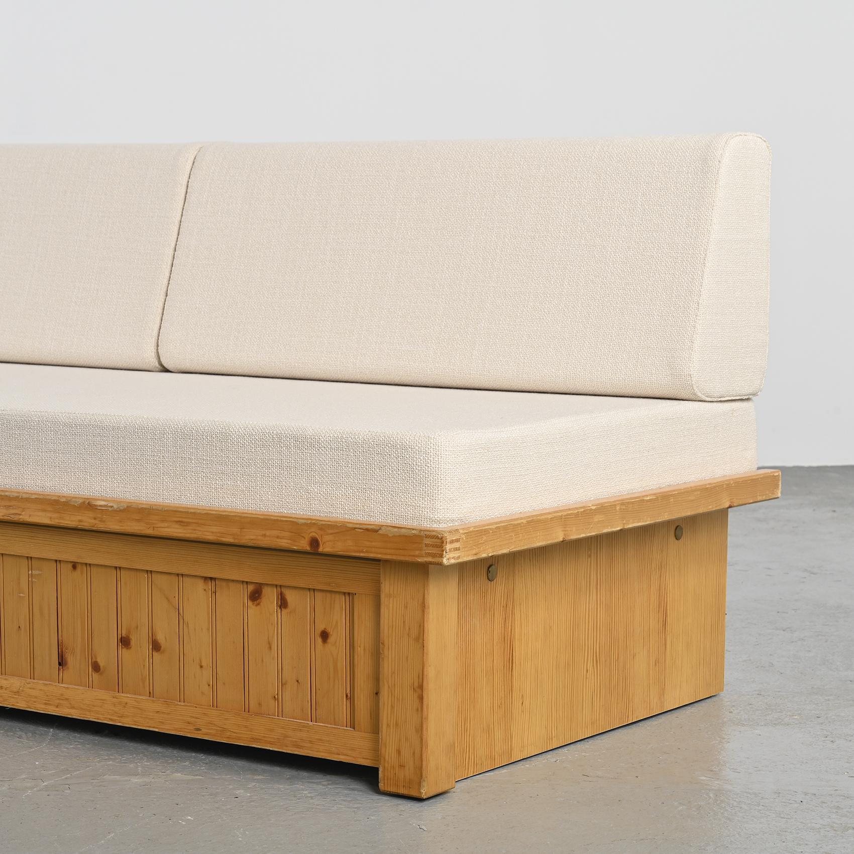  Les Arcs Bench by Charlotte Perriand circa 1973  3